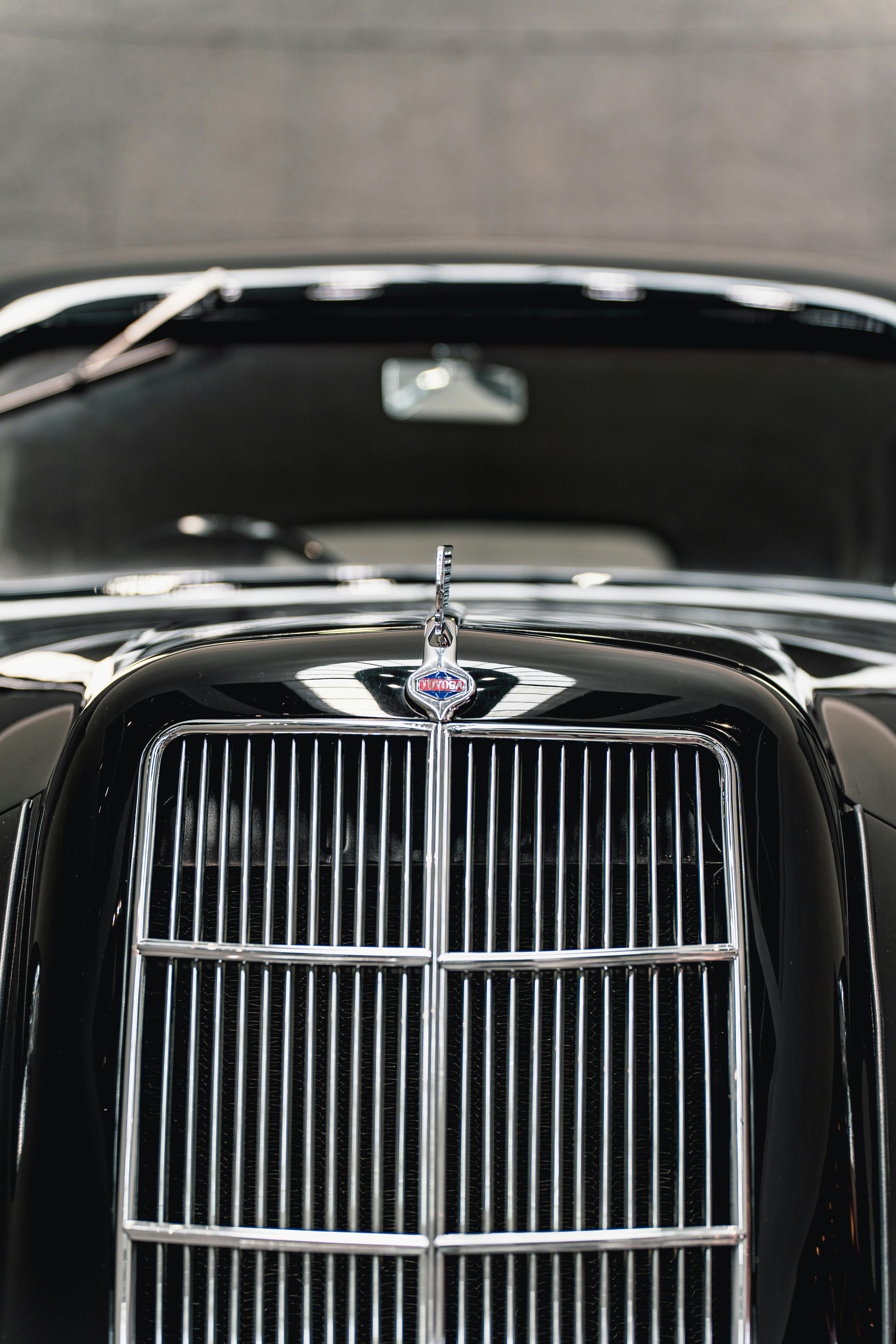 Calandre voiture vintage chrome