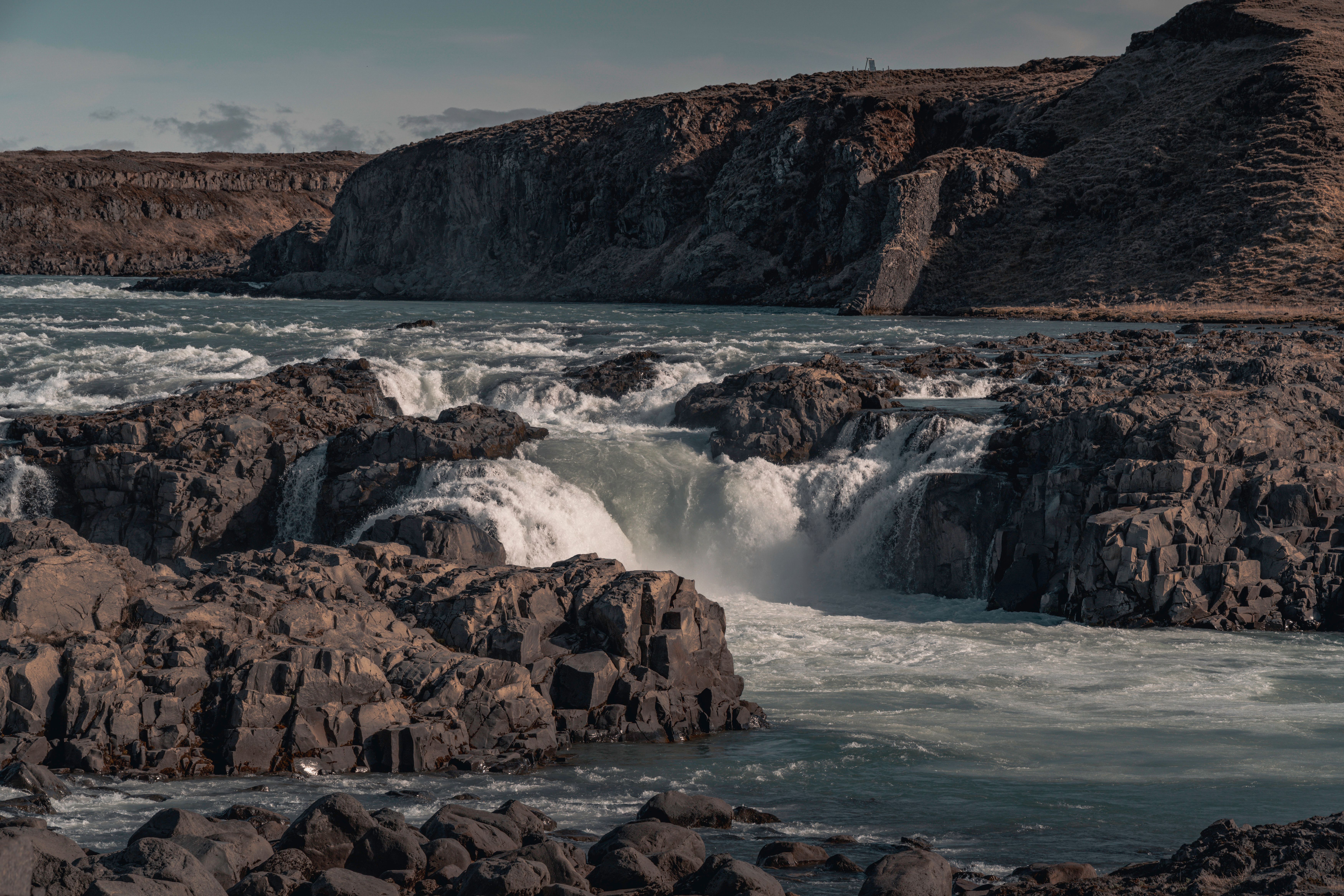 Aldeyjarfoss — photo by Raul Ling