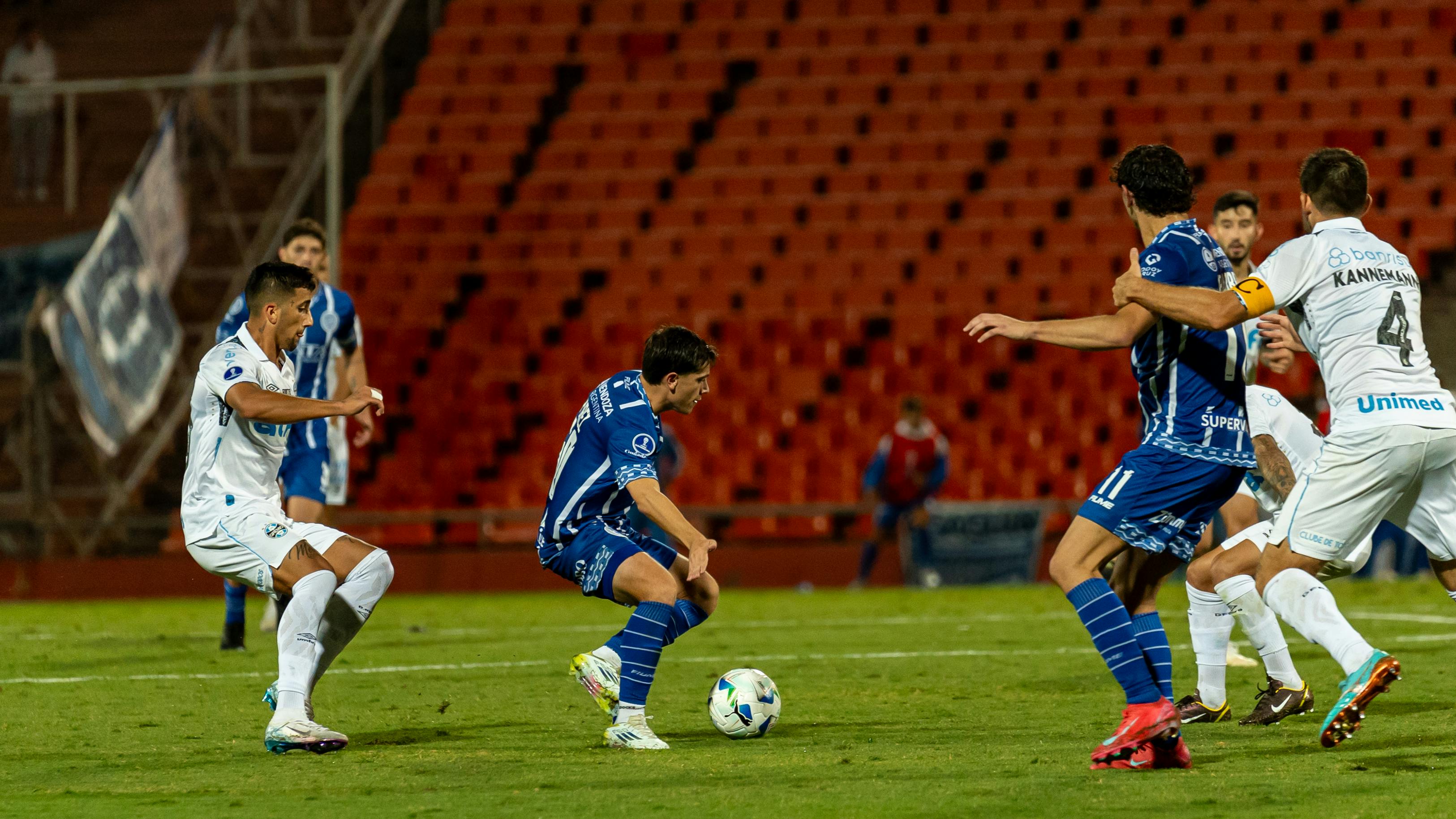 体育场景配图（资料示意）