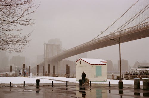New York Prepares For Frosty Lead-Up To Christmas