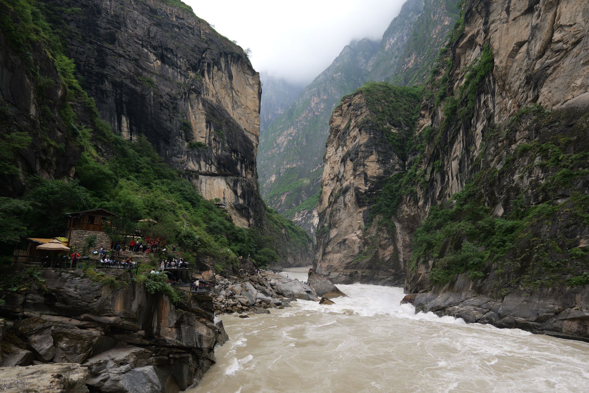 Discover Gulong Gorge: Nature and Adventure in Qingyuan
