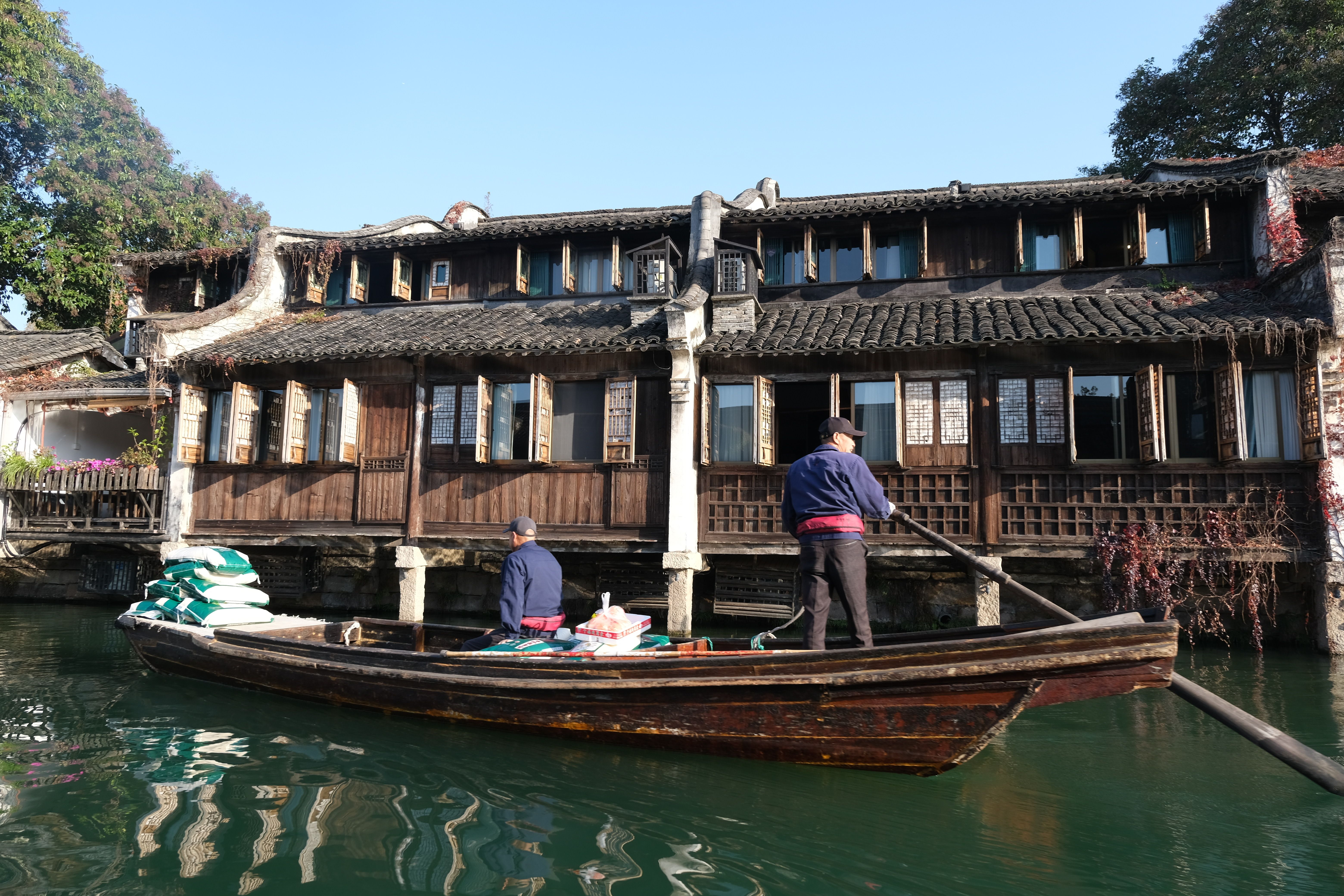 Tongli Water Town — Where to Eat: Canal-Side Dining