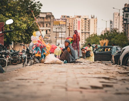 A picture related to the untold story of legendary Bollywood actress Smita Patil, revealing a humble secret from her life. #BollywoodActress #IndianCinema