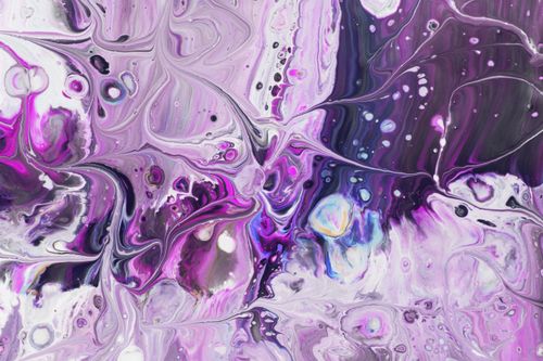 Free Dynamic abstract fluid art featuring swirling patterns in purple tones. Stock Photo