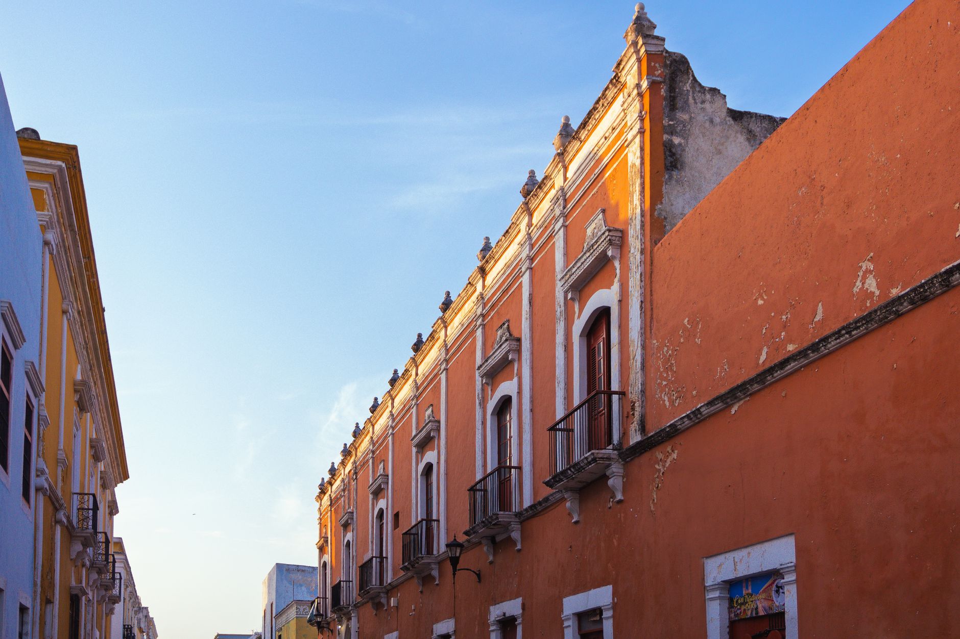 Colorful colonial architecture and bastions in the UNESCO-listed walled city of San Francisco de Campeche, Mexico