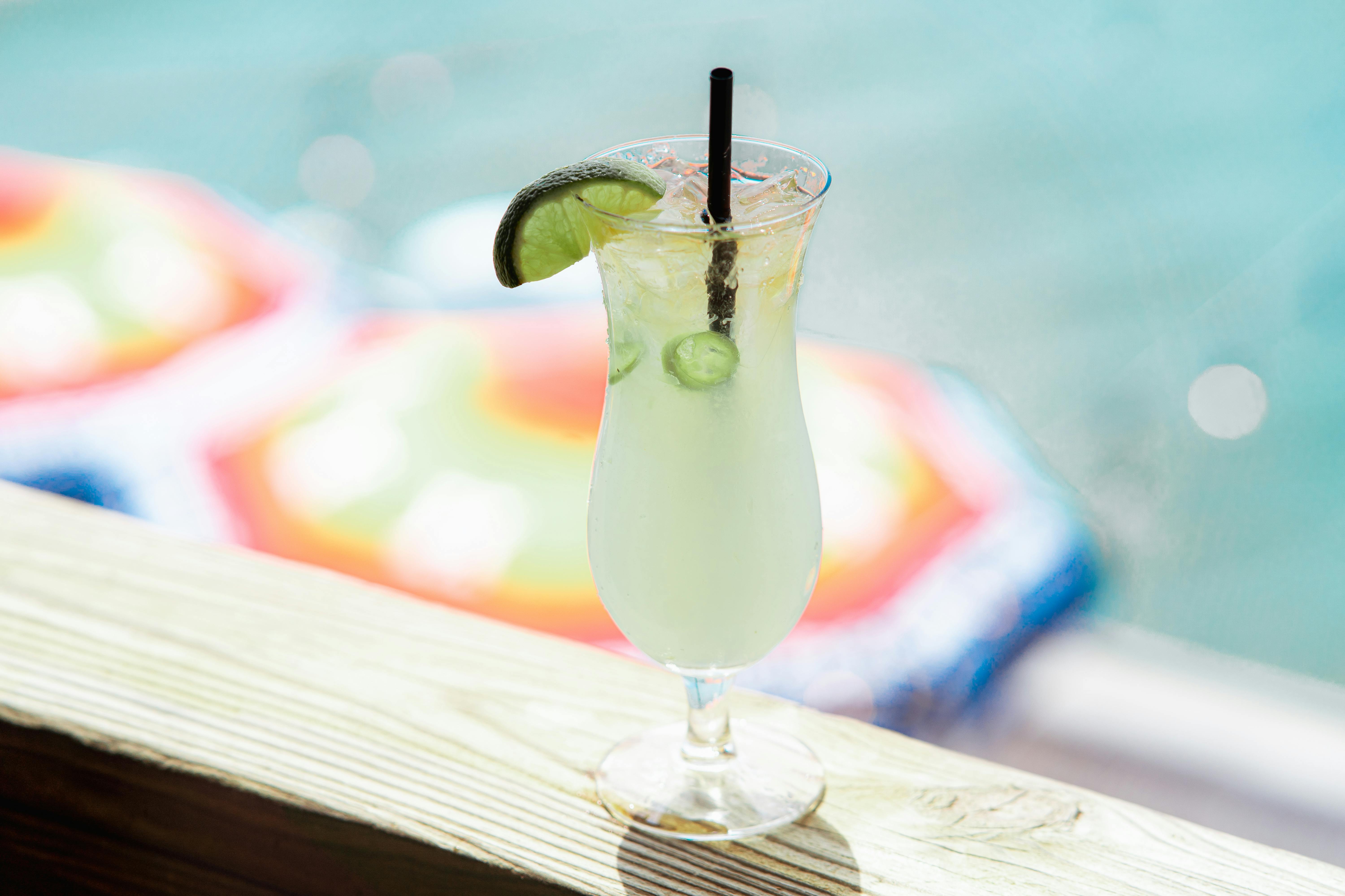 Perfume-Inspired Cocktail Recipes: Unique Fragranced Drinks to Try