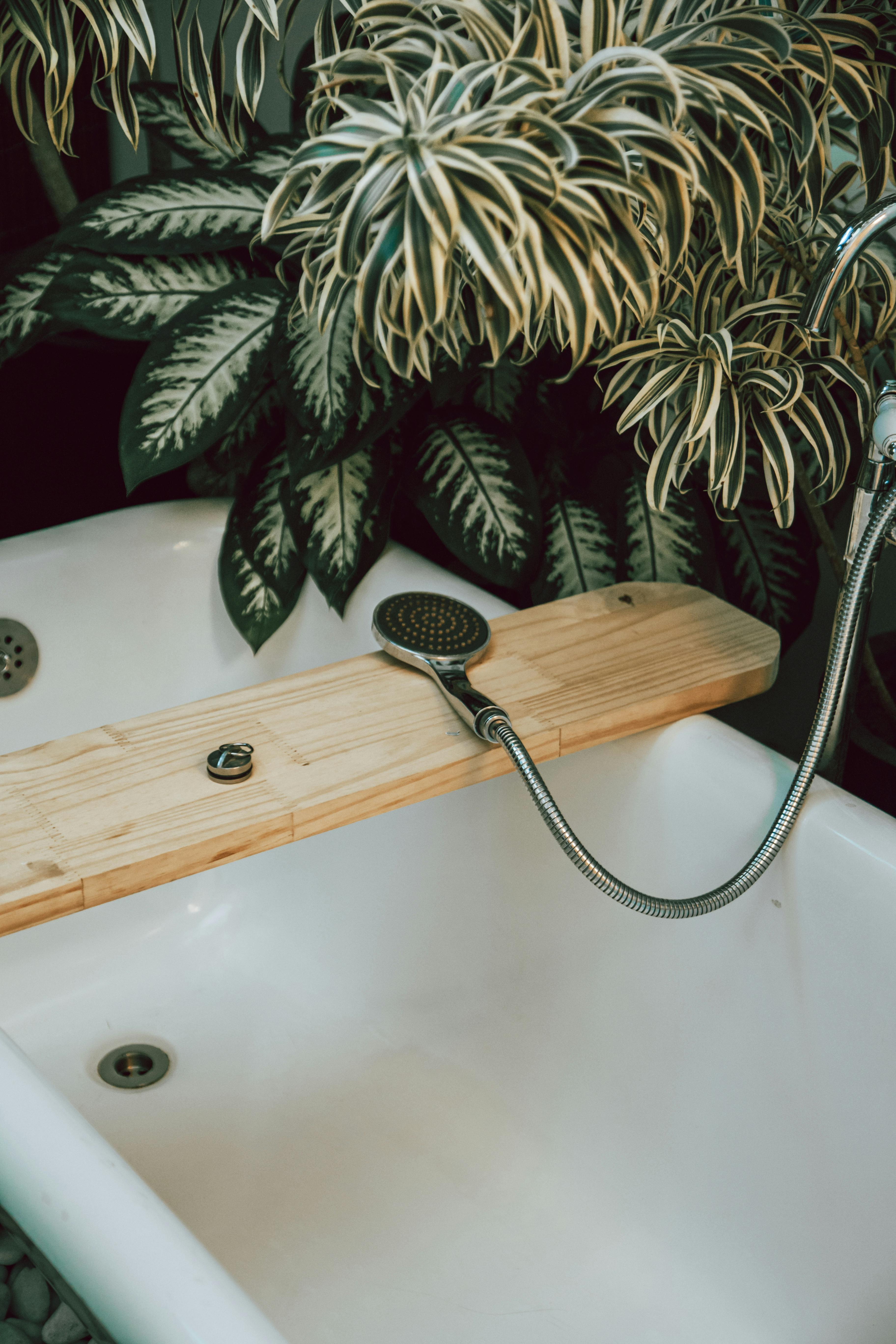 Top 7 Bath Trays Reviewed & Compared in 2026