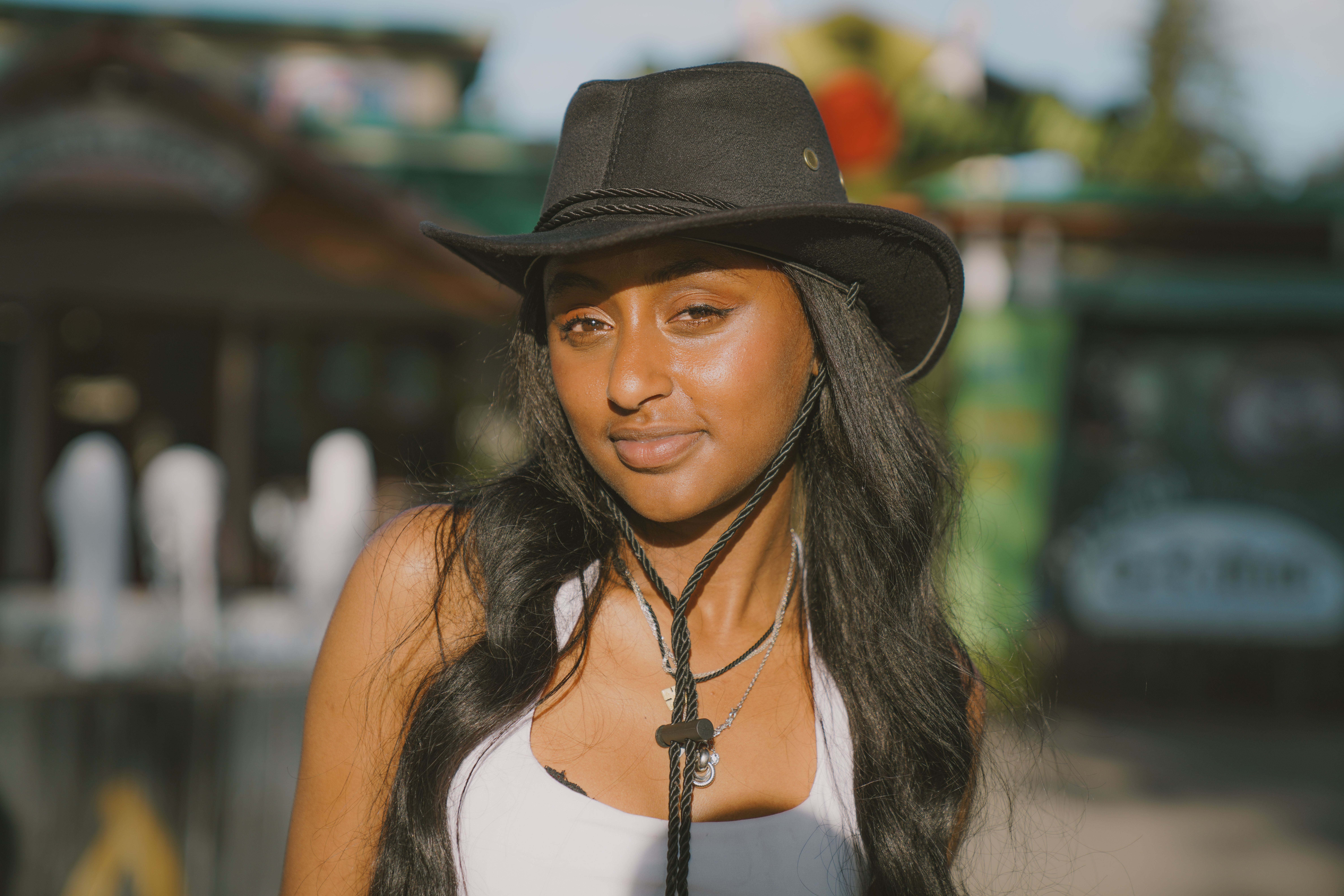 Braided Crown Accessories Meet Hats: The 2026 Summer Style That Works for Big Hair