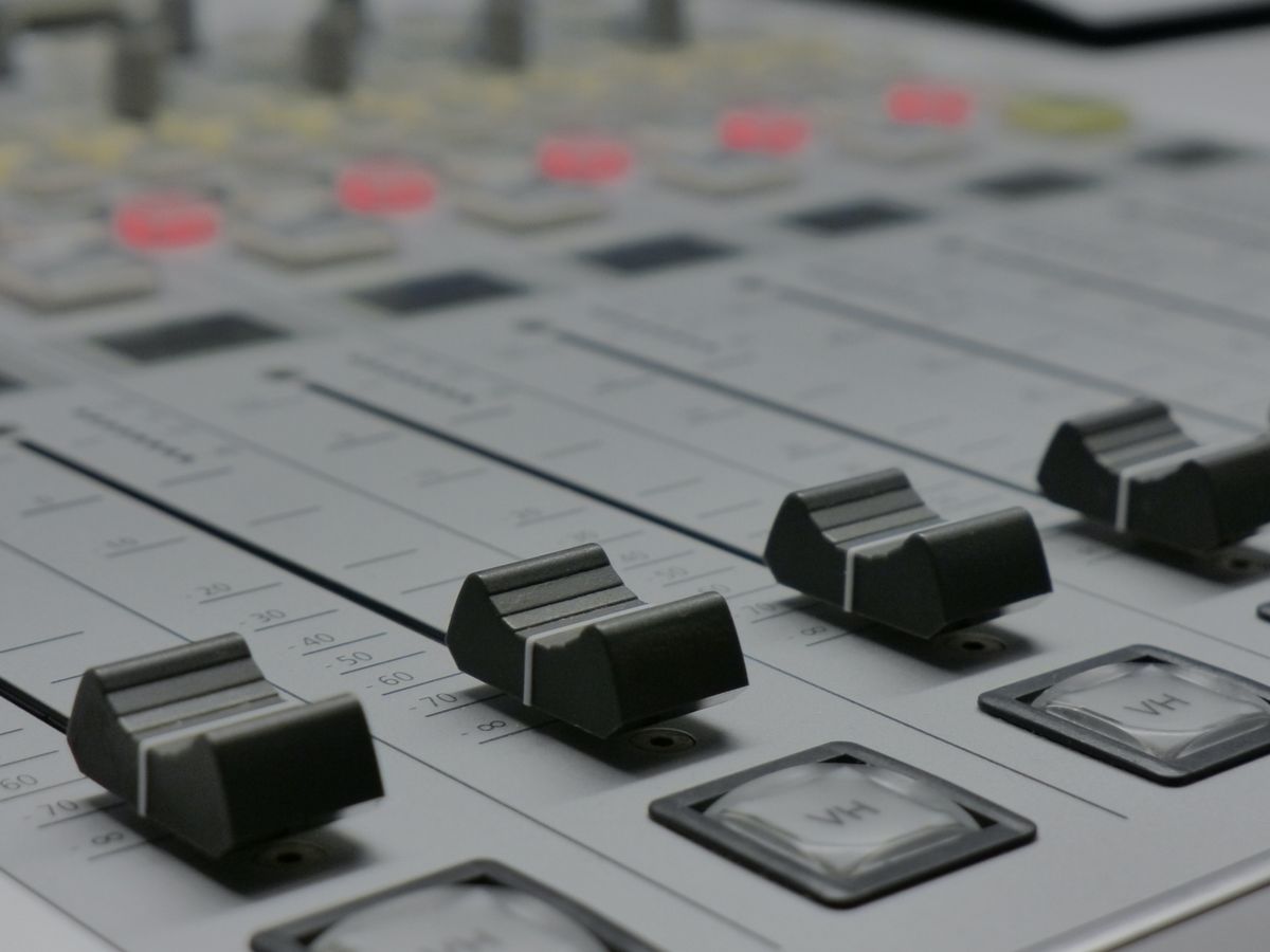 Vintage recording studio mixing console, Matthias Wunderlich on Pexels