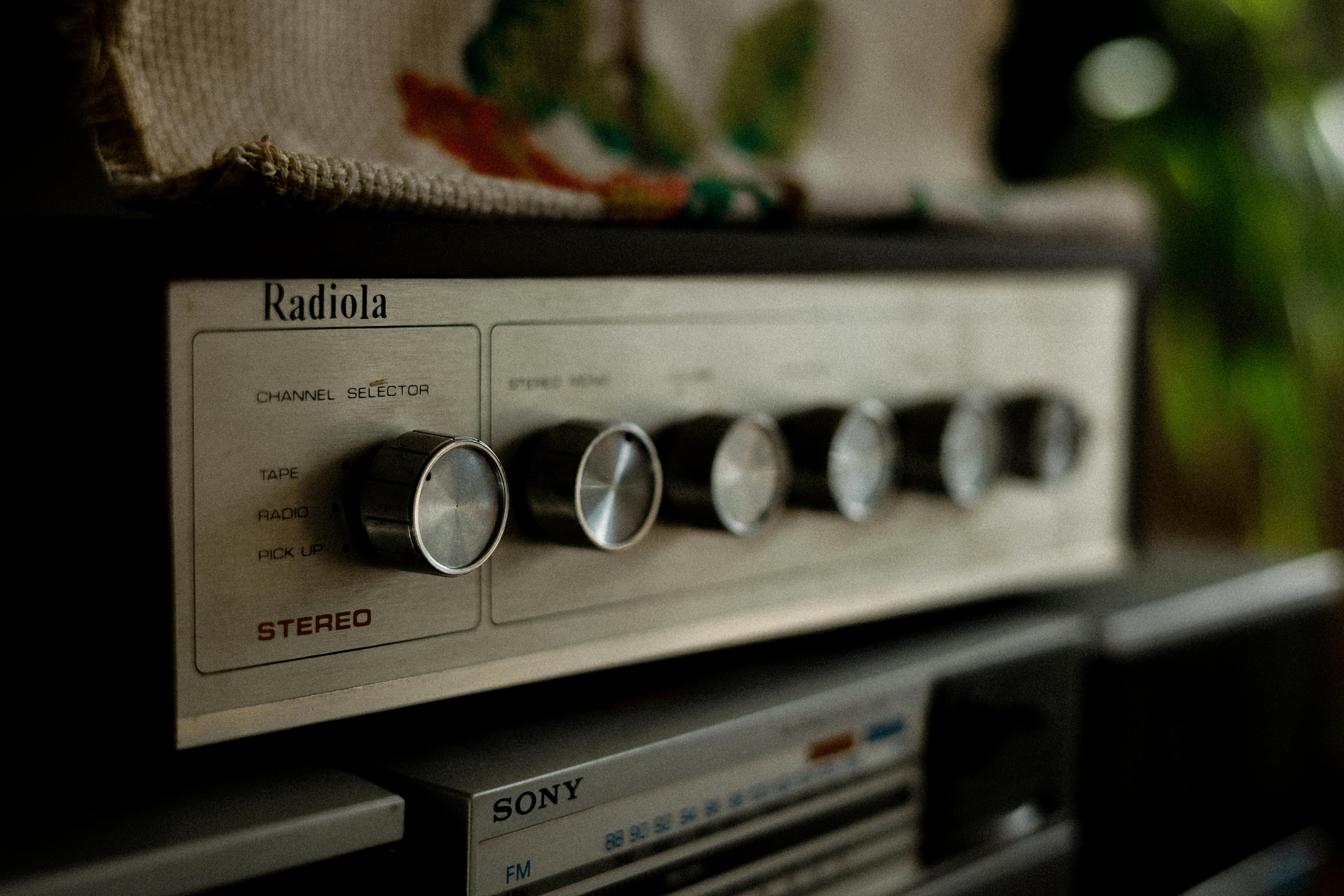 Plan d’enceinte acoustique gratuit pour un son hi-fi à votre mesure en 2025