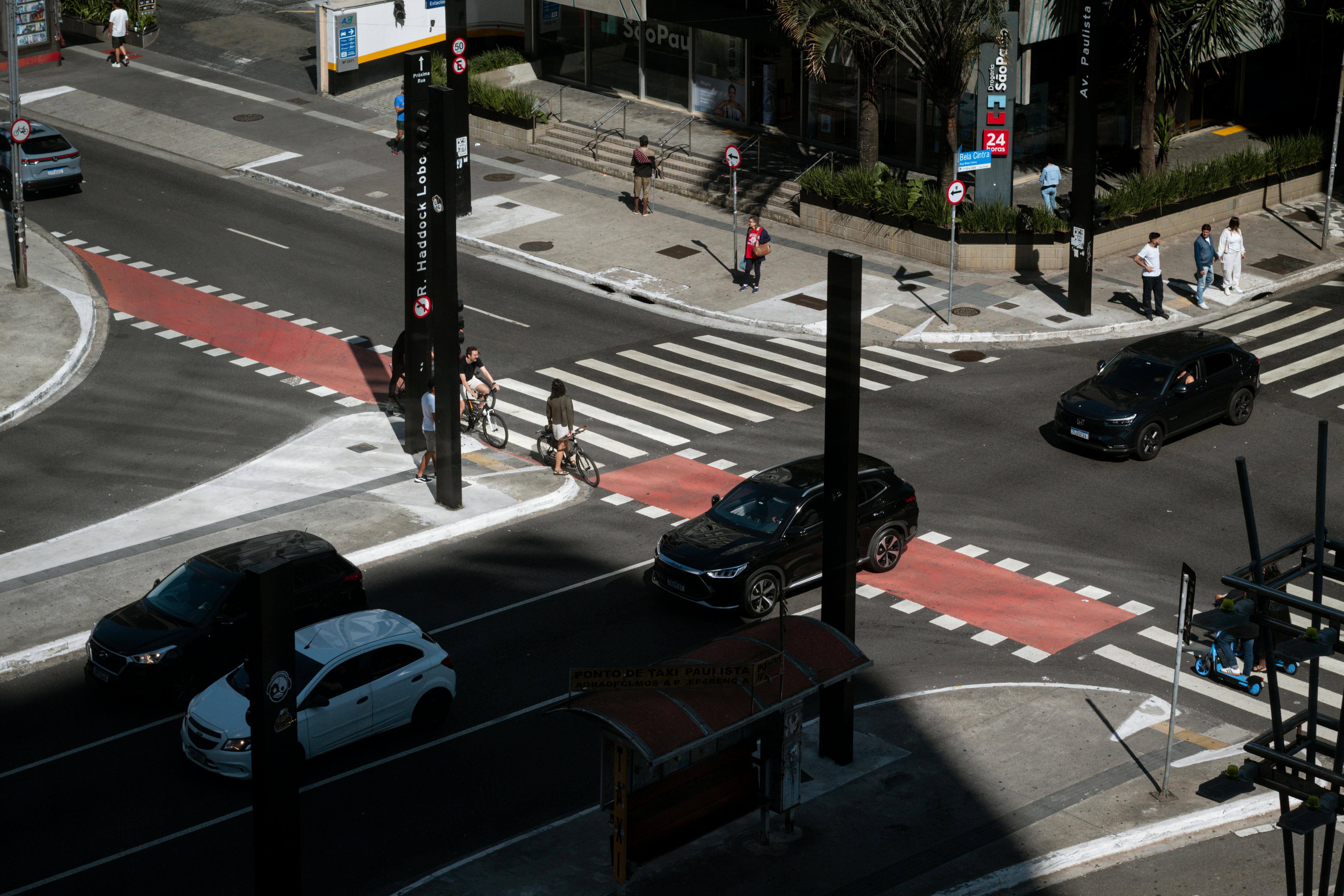 Toyota recalls Corolla Cross Hybrid SUVs over pedestrian warning sound issue — Photo by Giovanna Kamimura on Pexels