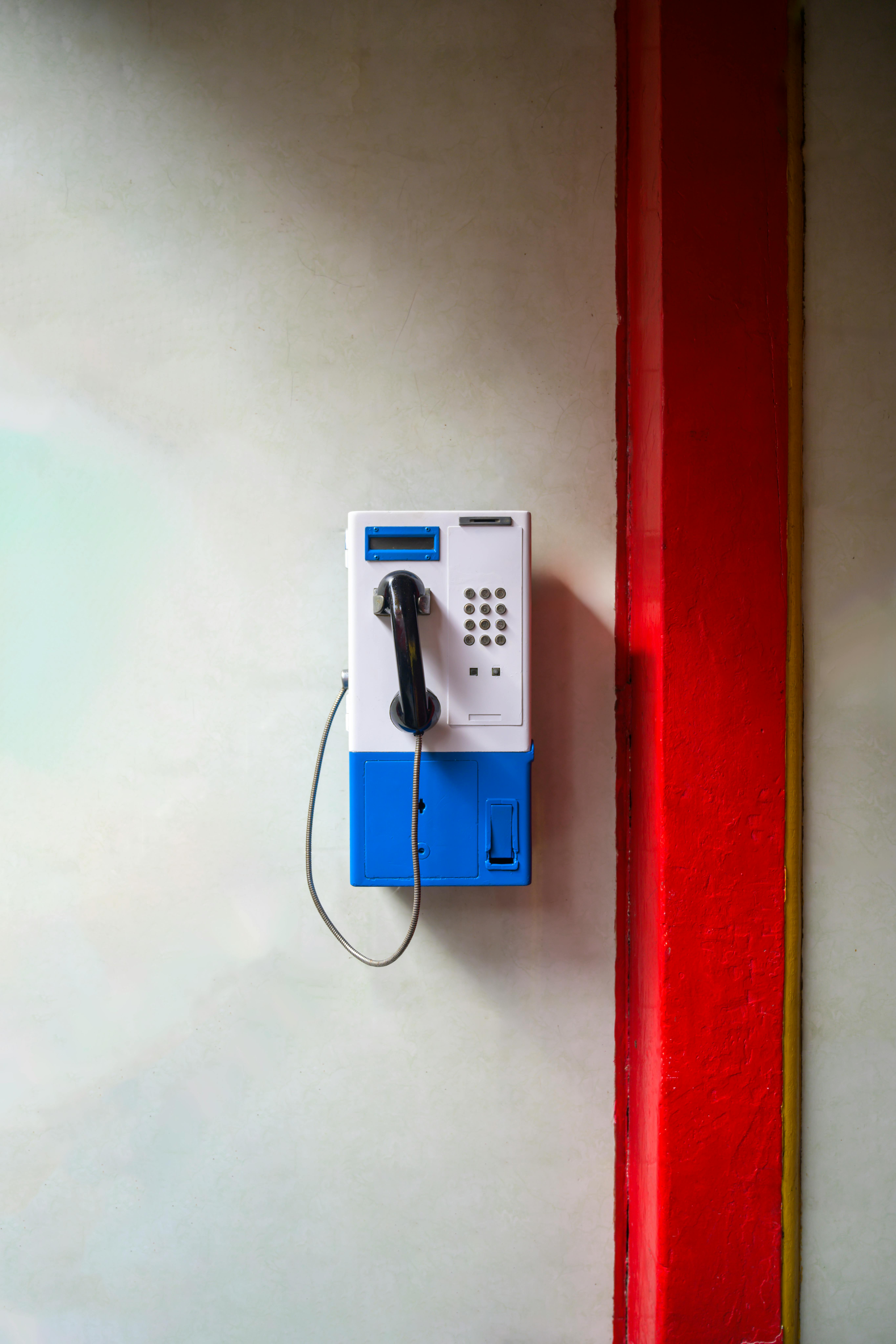 Jenis-Jenis Surjan: Dari Lurik Klasik Hingga Batik Modern