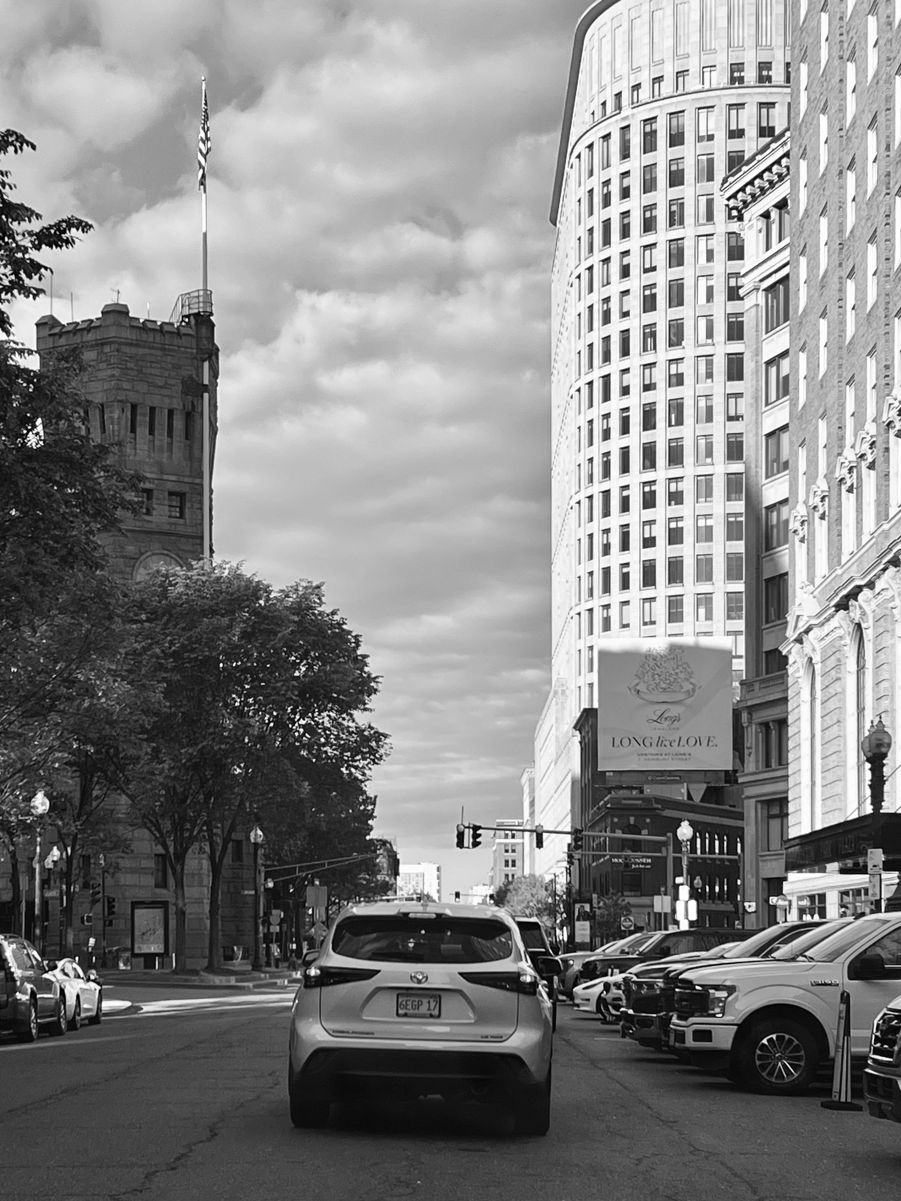 Black and White Urban Cityscape with Modern Buildings · Free Stock Photo
