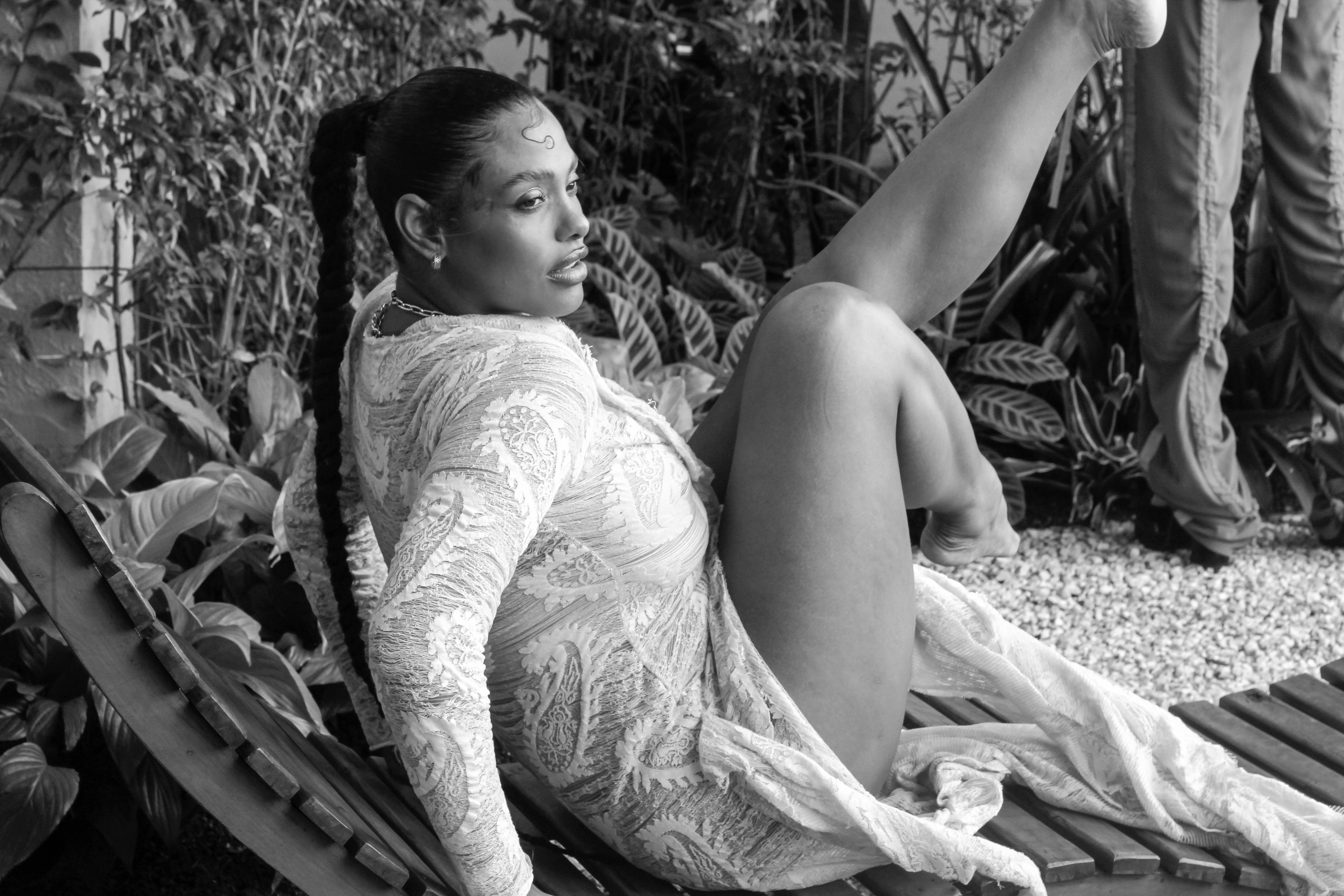 celebrity news, pop culture trends, entertainment industry, celebrity lifestyle, music awards, Celebrity & pop culture — Phot