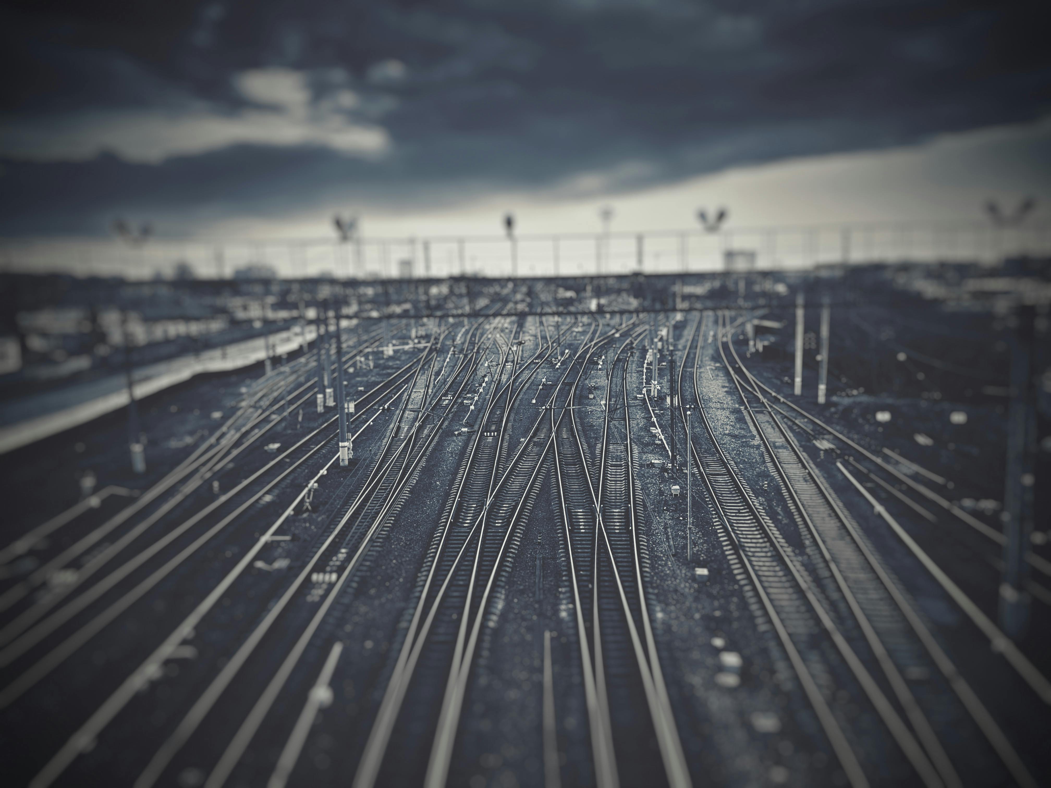 Person handing over keys to an apartment.