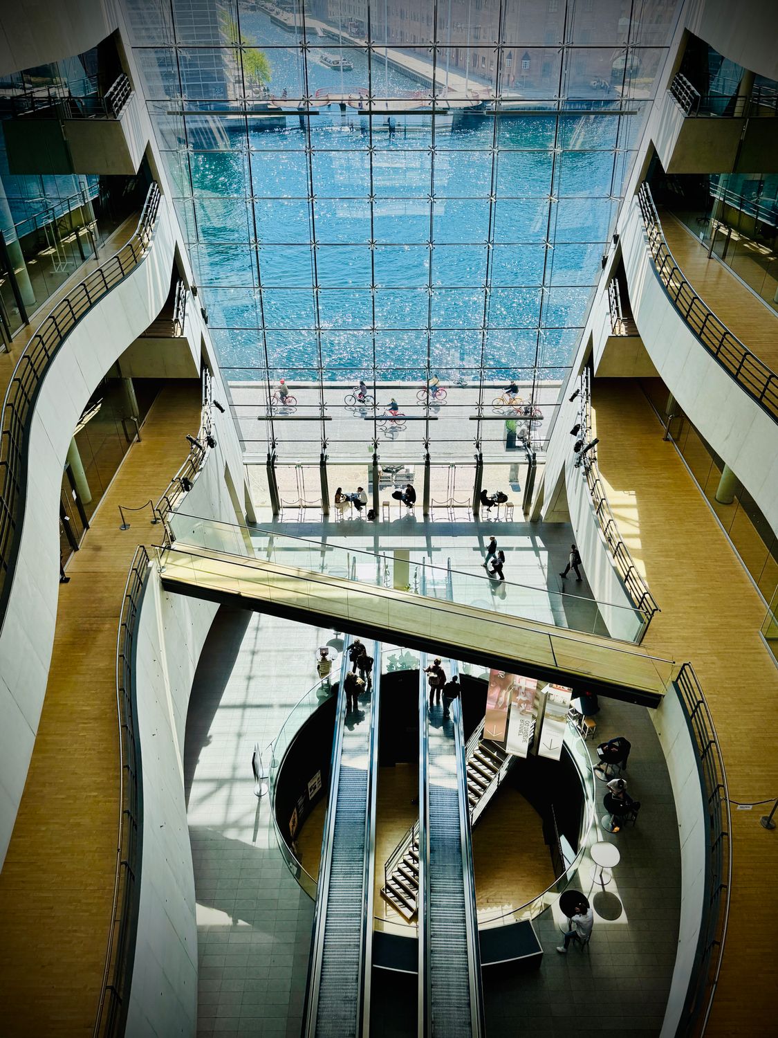 Atrium Modern Innovative Modern Atrium with Glass Facade and River View · Free Stock Photo