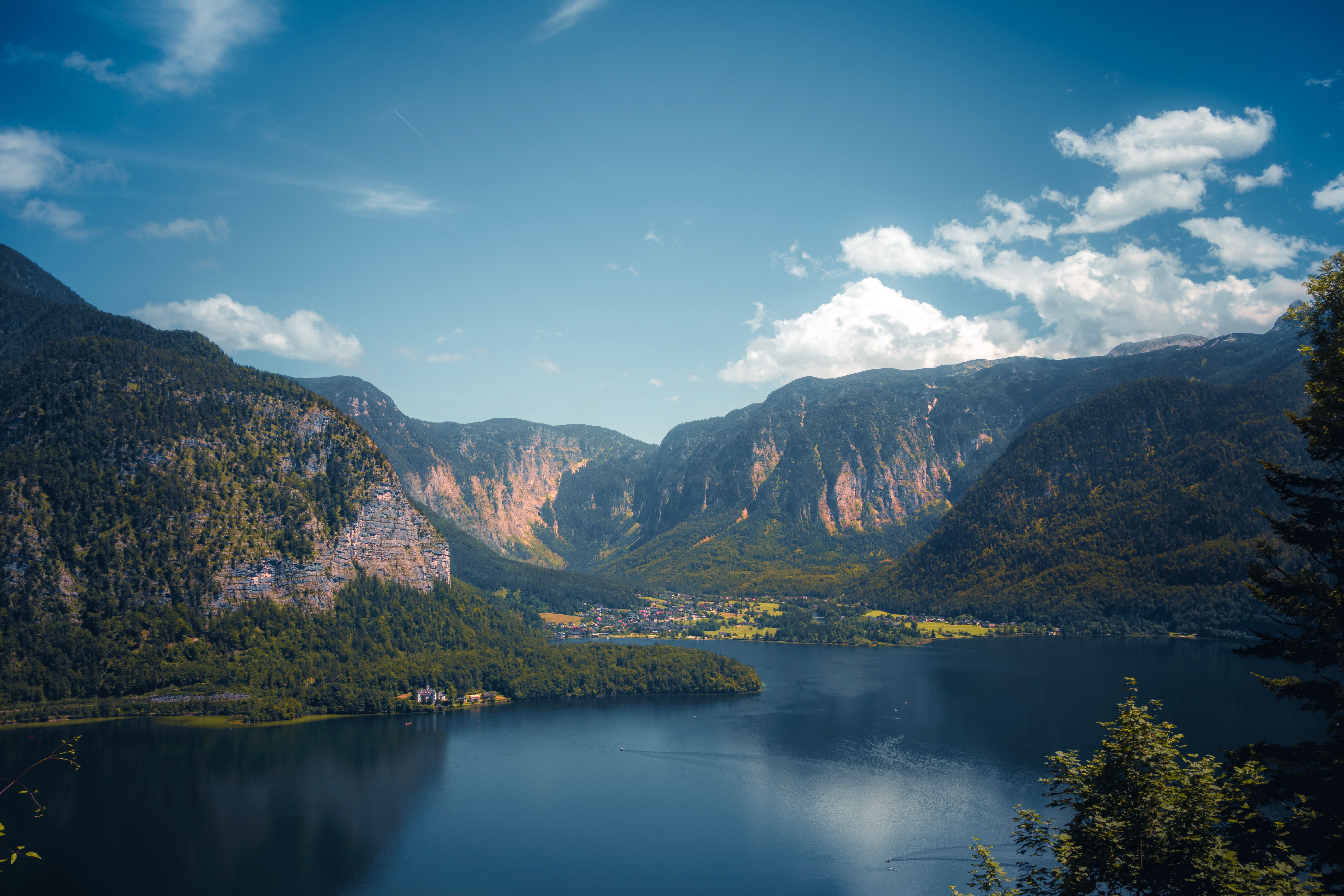 Scenic View of Hallstatt and Lake in Austria · Free Stock Photo