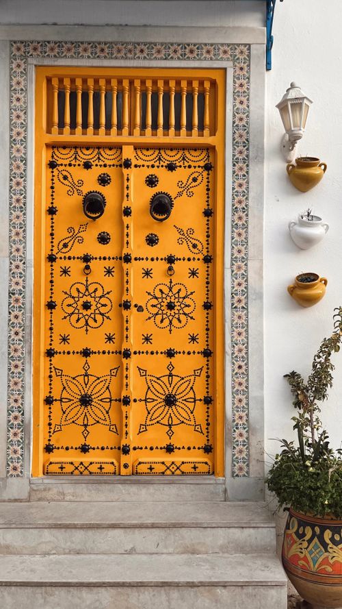 Free Beautifully detailed Tunisian door with intricate patterns located in Cartage, Tunisia. Stock Photo