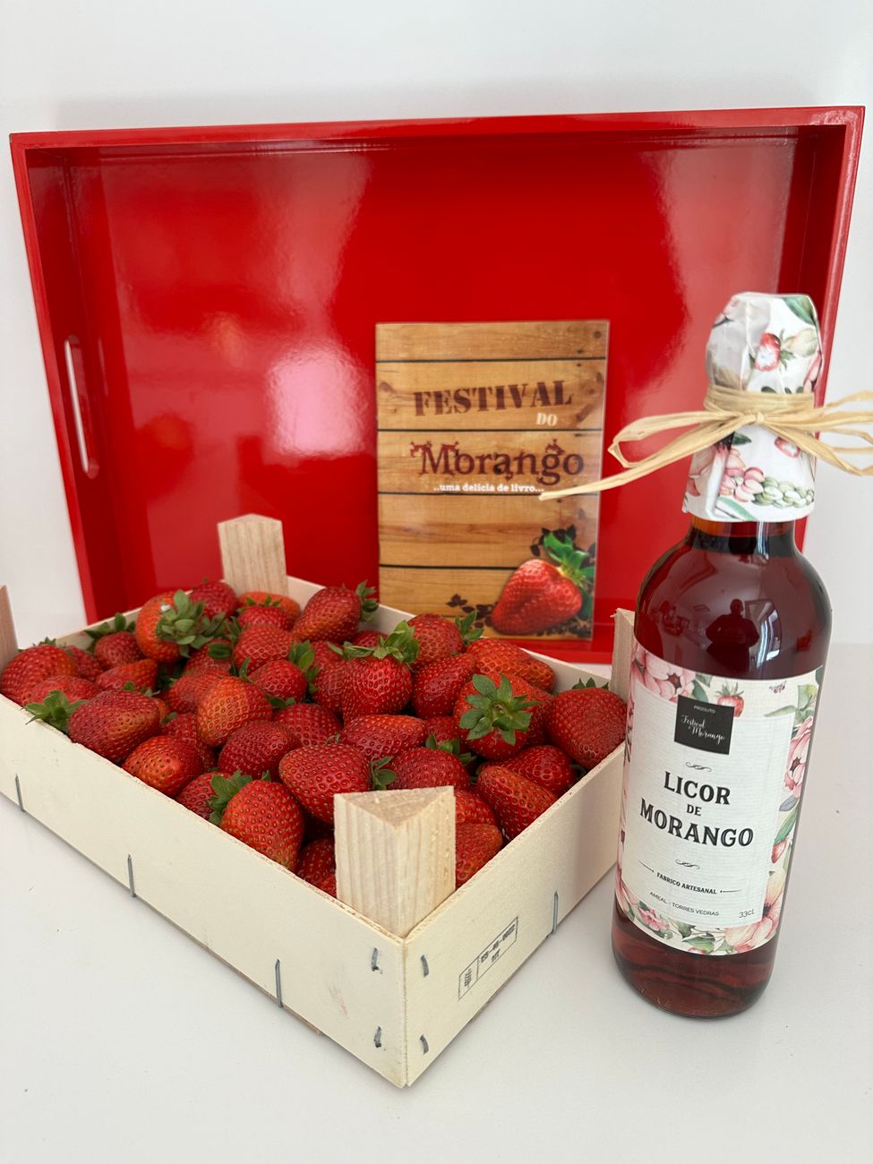 Möchten Sie Erdbeeren kaufen? Experten raten, die mit diesen Farben zu vermeiden