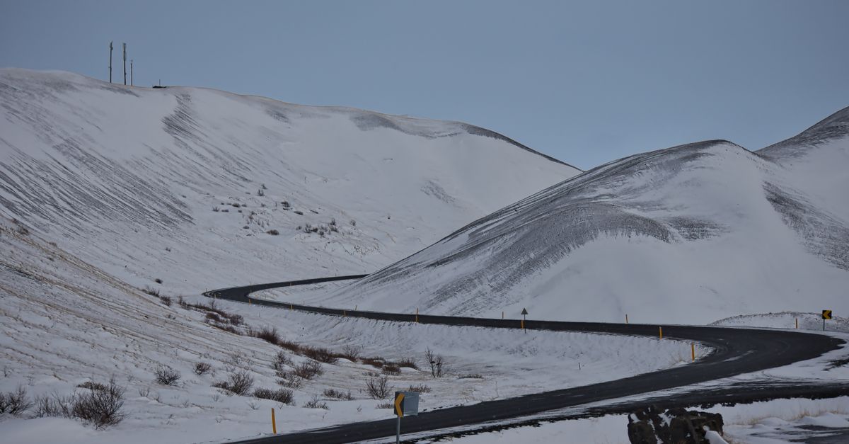 Iceland’s hydropower and geothermal energy promoting affordable heating and employment Iceland’s hydropower and geothermal energy promoting affordable heating and employment