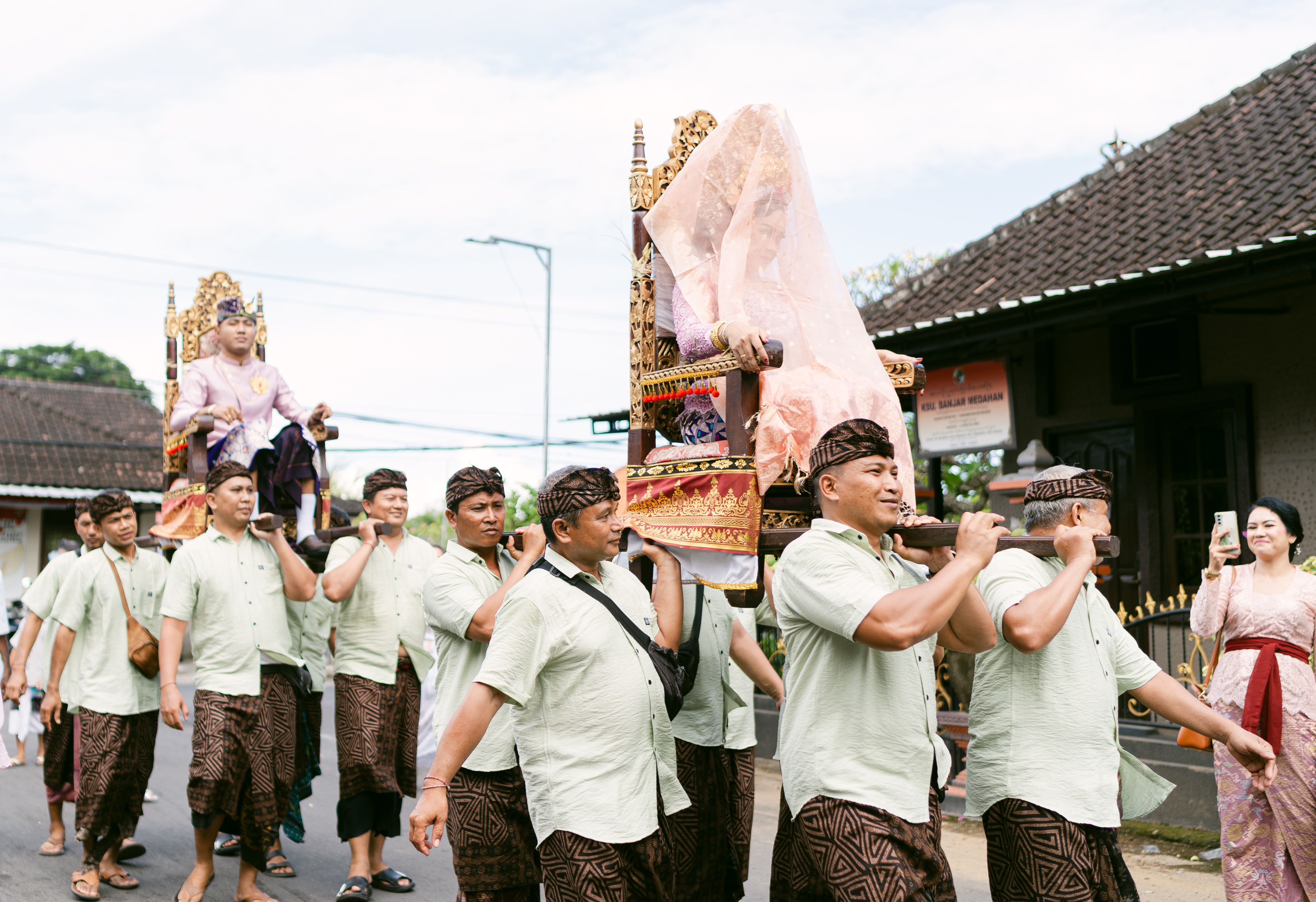 Traditional Balinese Wedding Street Procession · Free Stock Photo