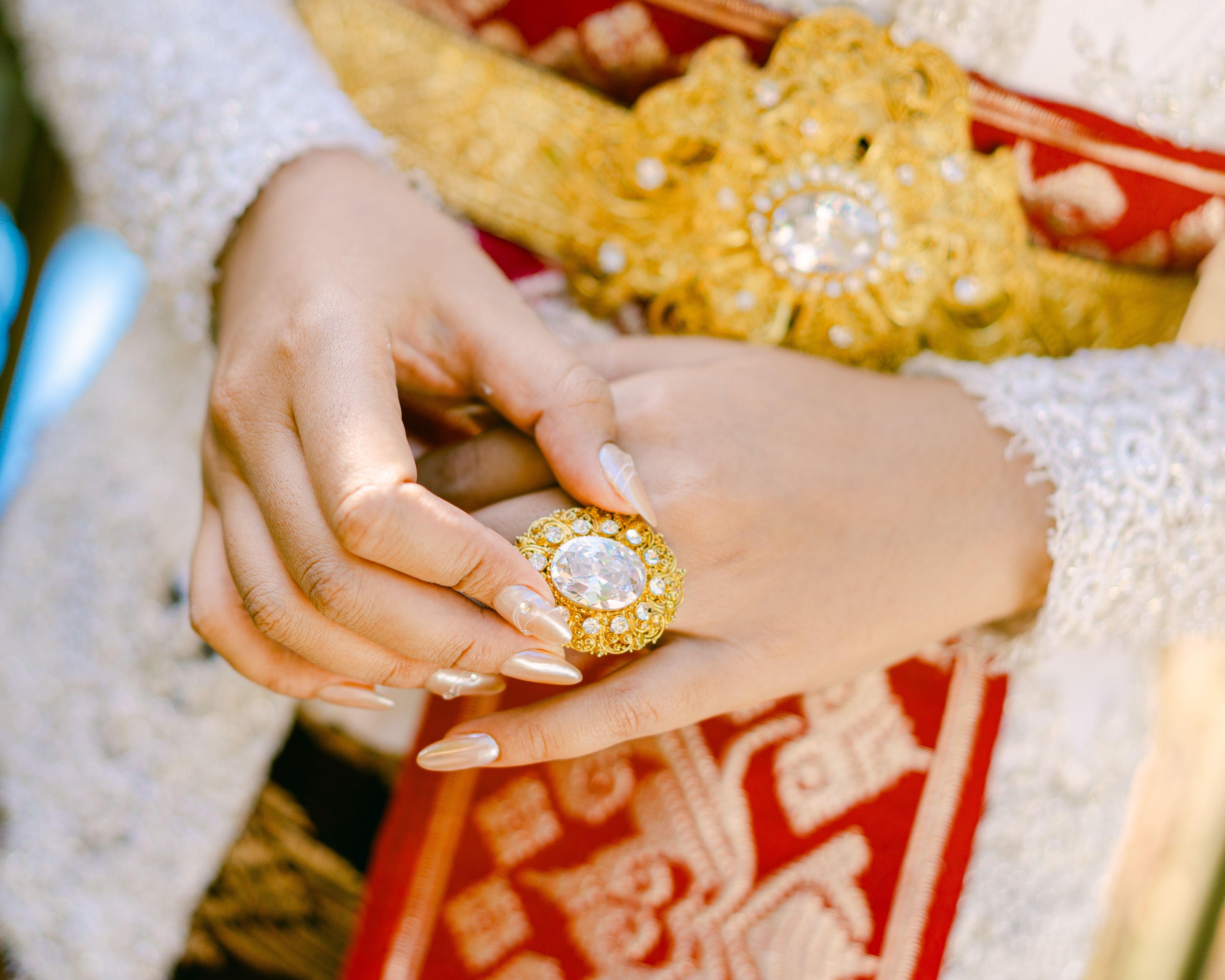 Evolusi Desain Cincin Permata Martapura: Tren 2025 yang Menginspirasi