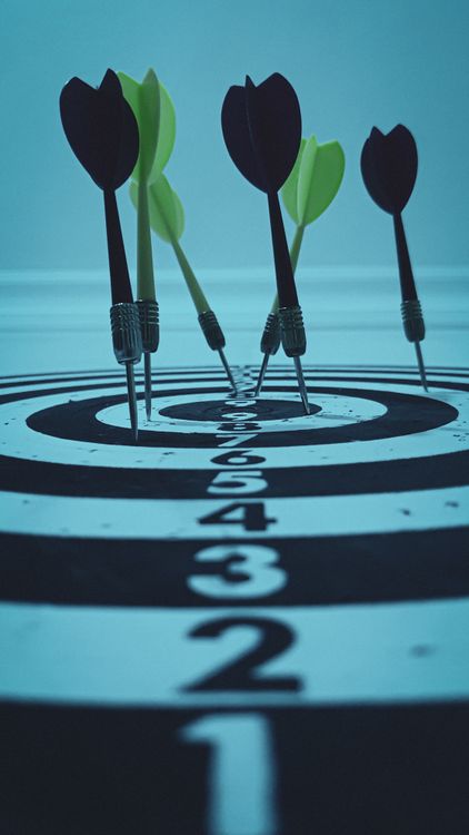 darts bullseye target lead generation