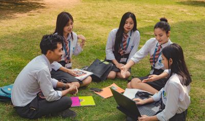 Indian College Students Photos, Download The BEST Free Indian College