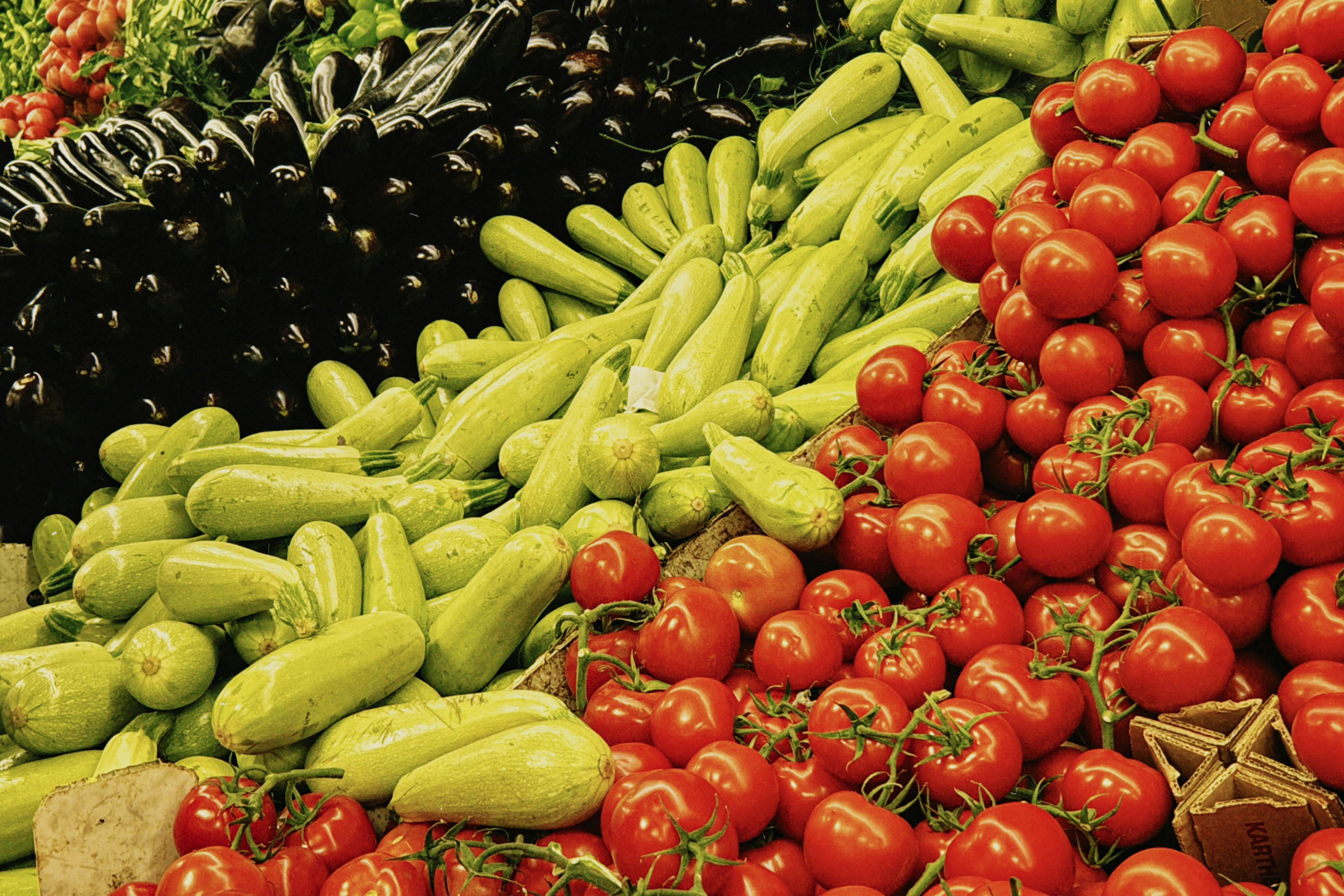 Editorial: Nutrition for sustainable weight management post-bariatric surgery — Photo by Necip Duman on Pexels