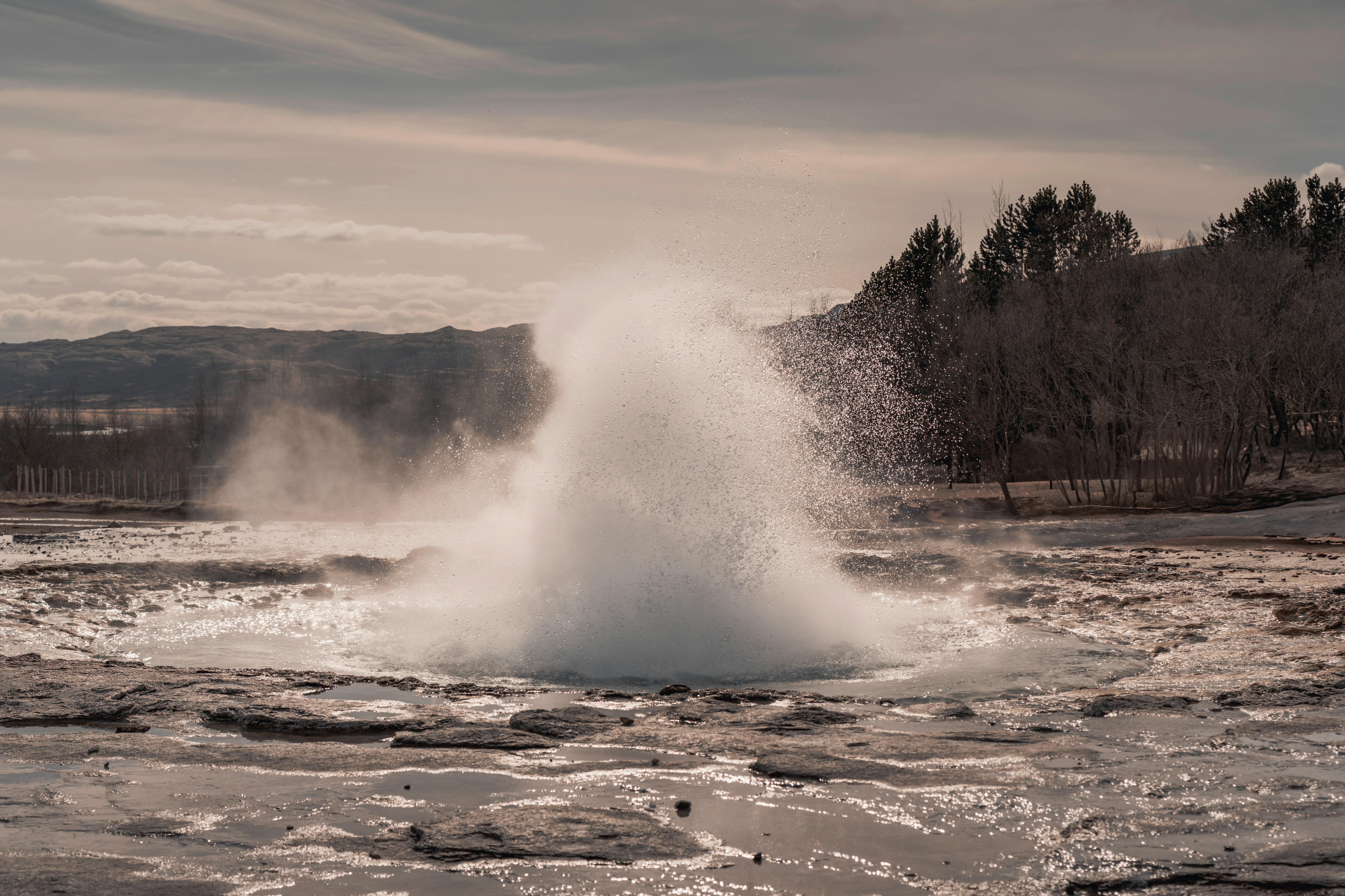 Beneath the Surface: Unveiling the Potential of Geothermal Energy for Sustainable Power Generation