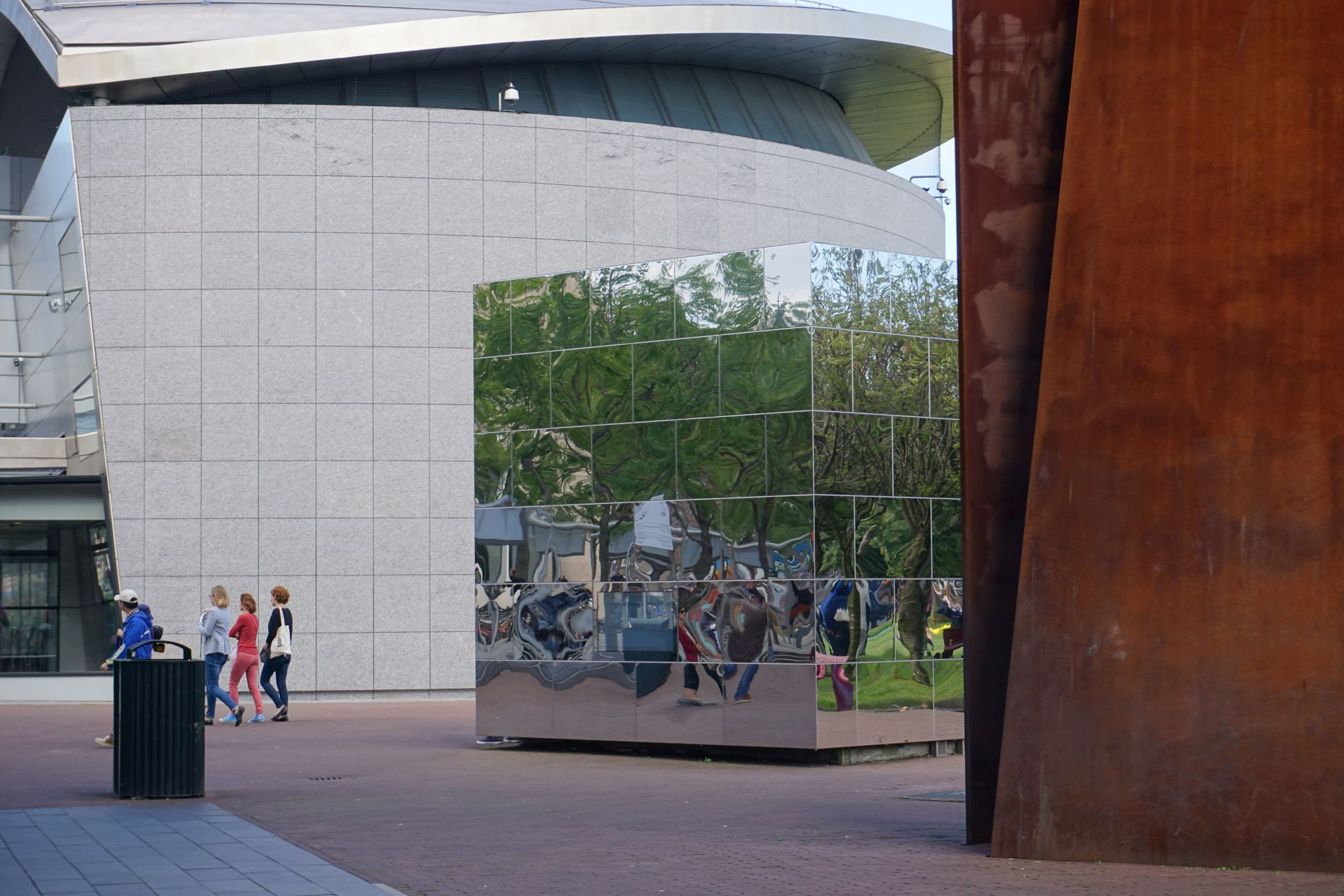 Johan Oostinga reflecteert op 'De kunst van het ongelukkig zijn'