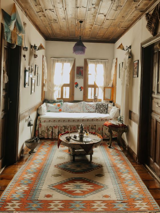 Cozy Traditional Turkish Interior in Safranbolu · Free Stock Photo