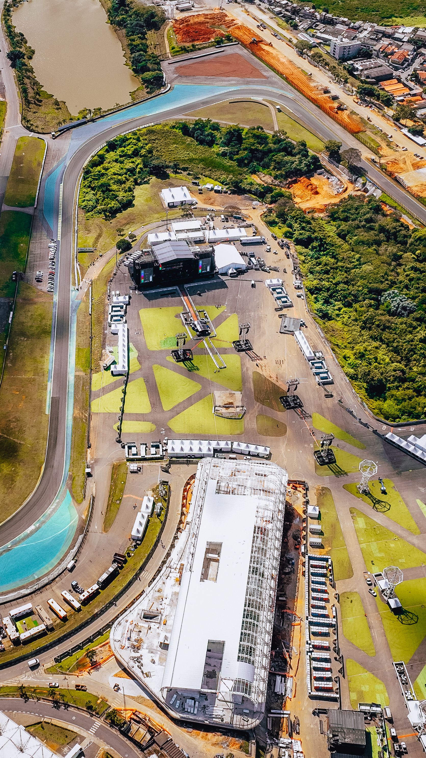 Aerial View of Racing Circuit and Surrounding Area · Free Stock Photo