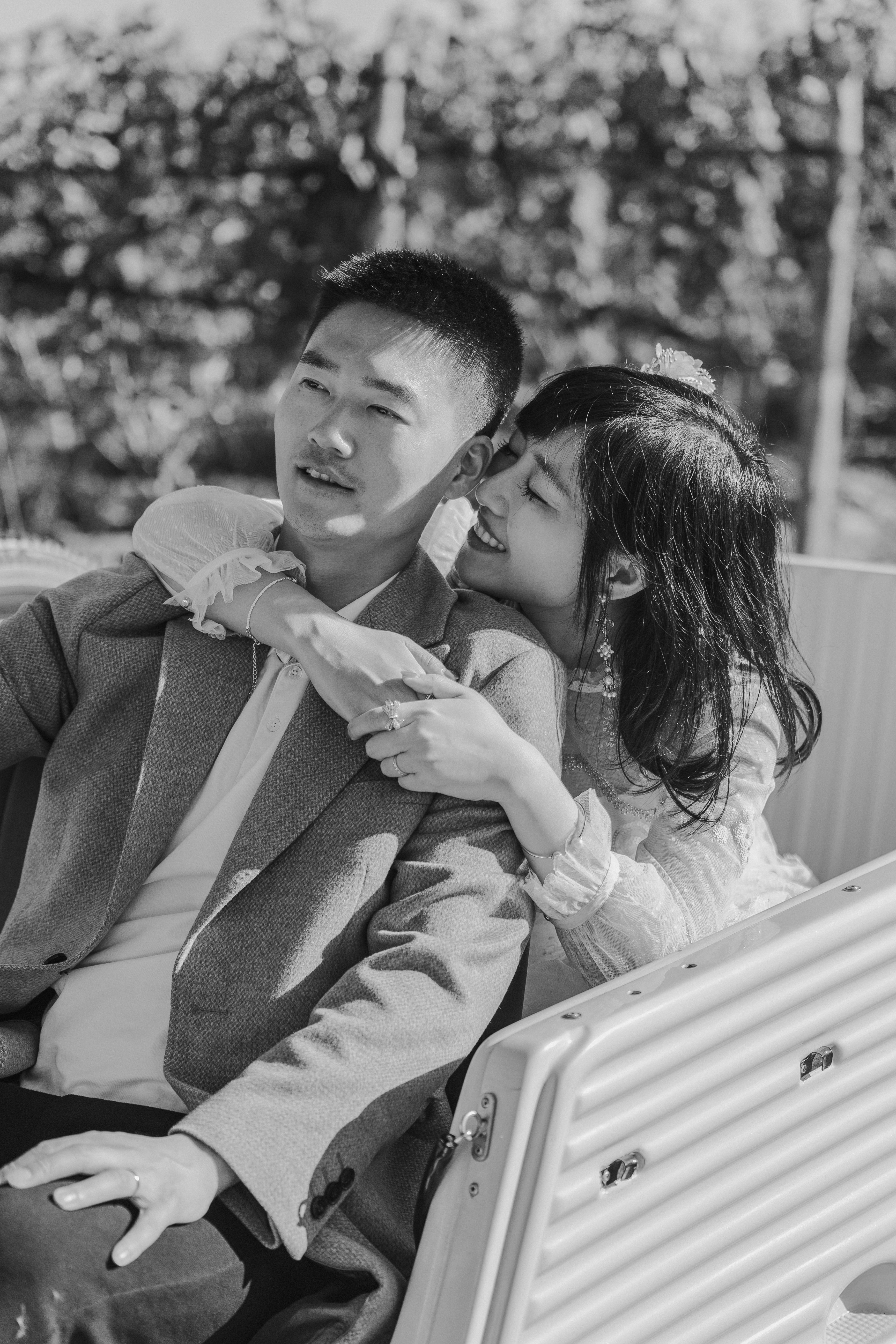 Romantic Post-Wedding Moment in Argentina · Free Stock Photo