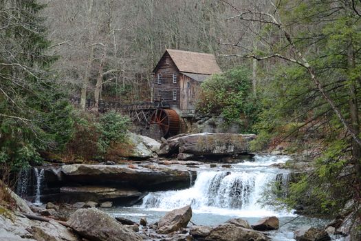 This Restored Mill Near Ottawa Is a Waterfall-View Escape