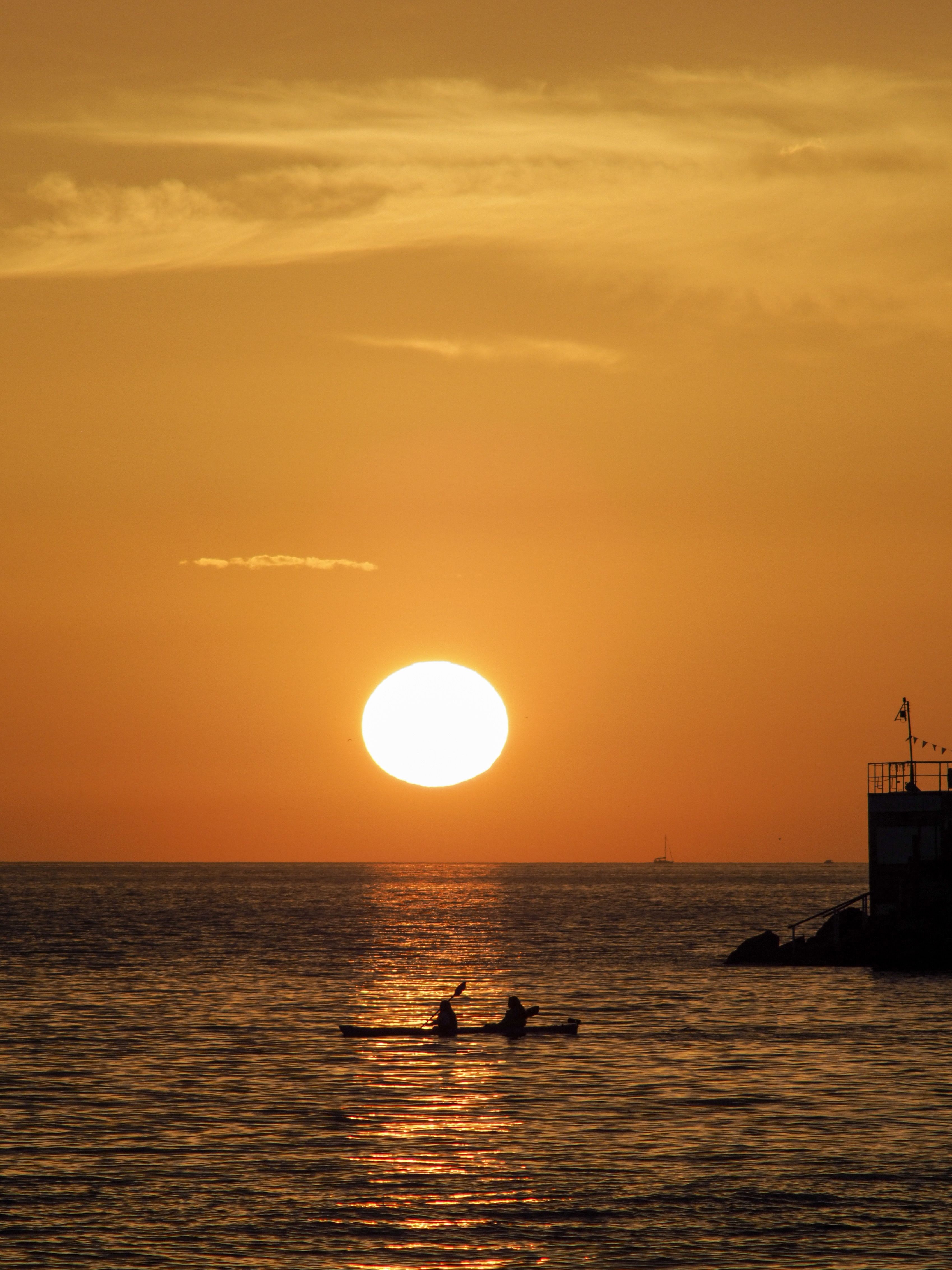 Escuela de Vela y Kayak La Barca