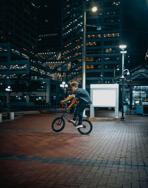Tips dan Trik Menjelajah Jalan Tar Tips dan Trik Menjelajah Jalan Tar