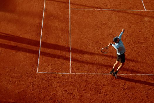 Suzan Lamens on the court, illustrating professional development tips for high-stakes environments.