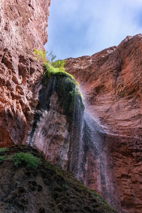 Stunning Ribbon Falls in Grand Canyon · Free Stock Photo