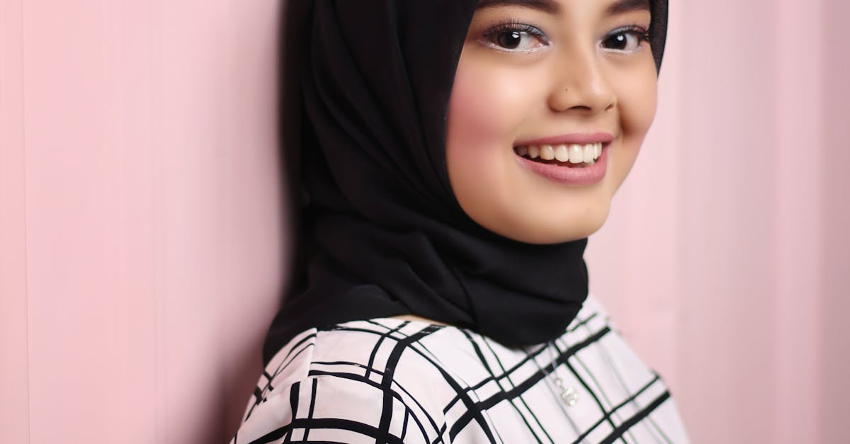 Free stock photo of Asian, beauty, beauty hijab