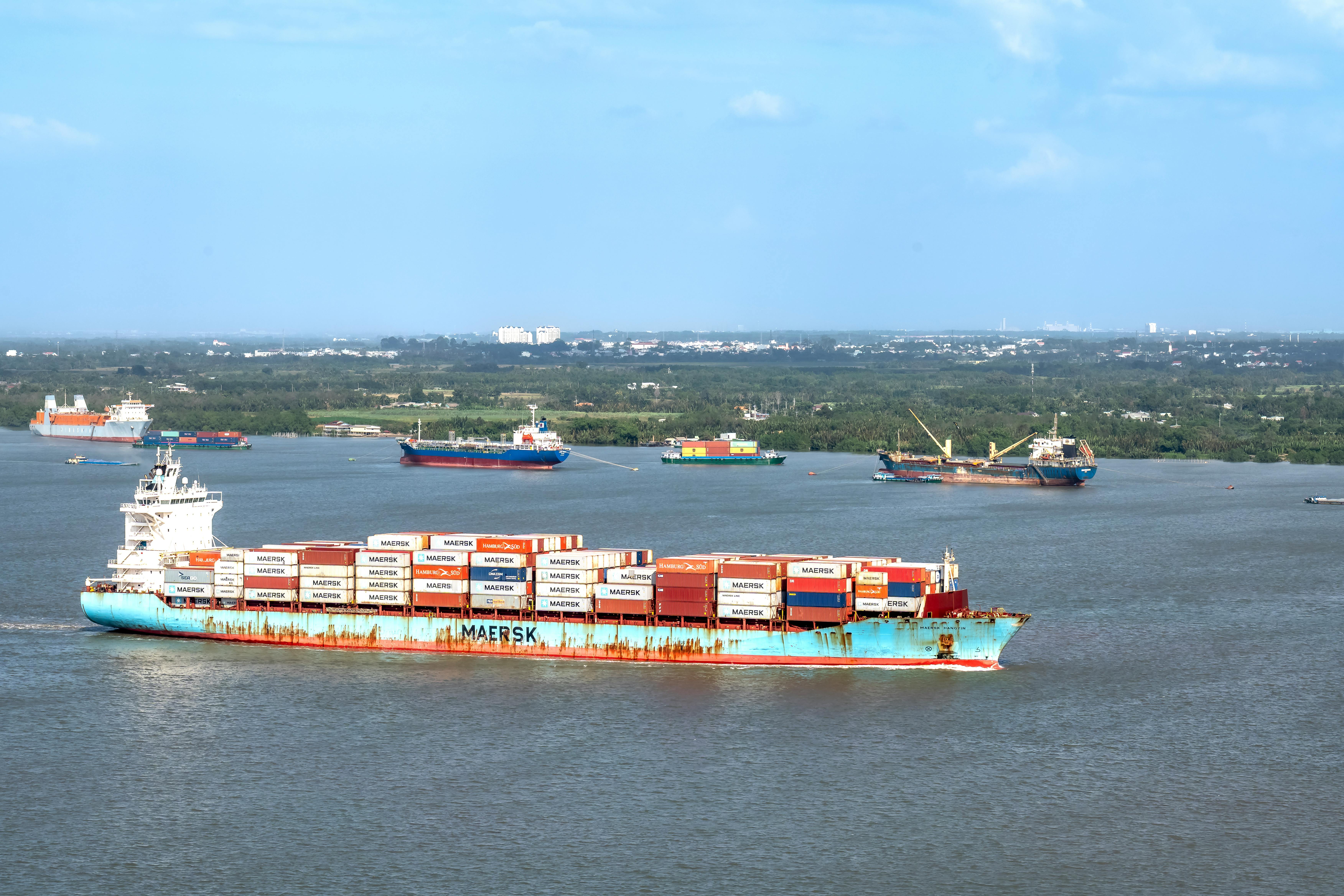 國際：珠海—宿務航線開通，卻面臨兩岸貿易新挑戰