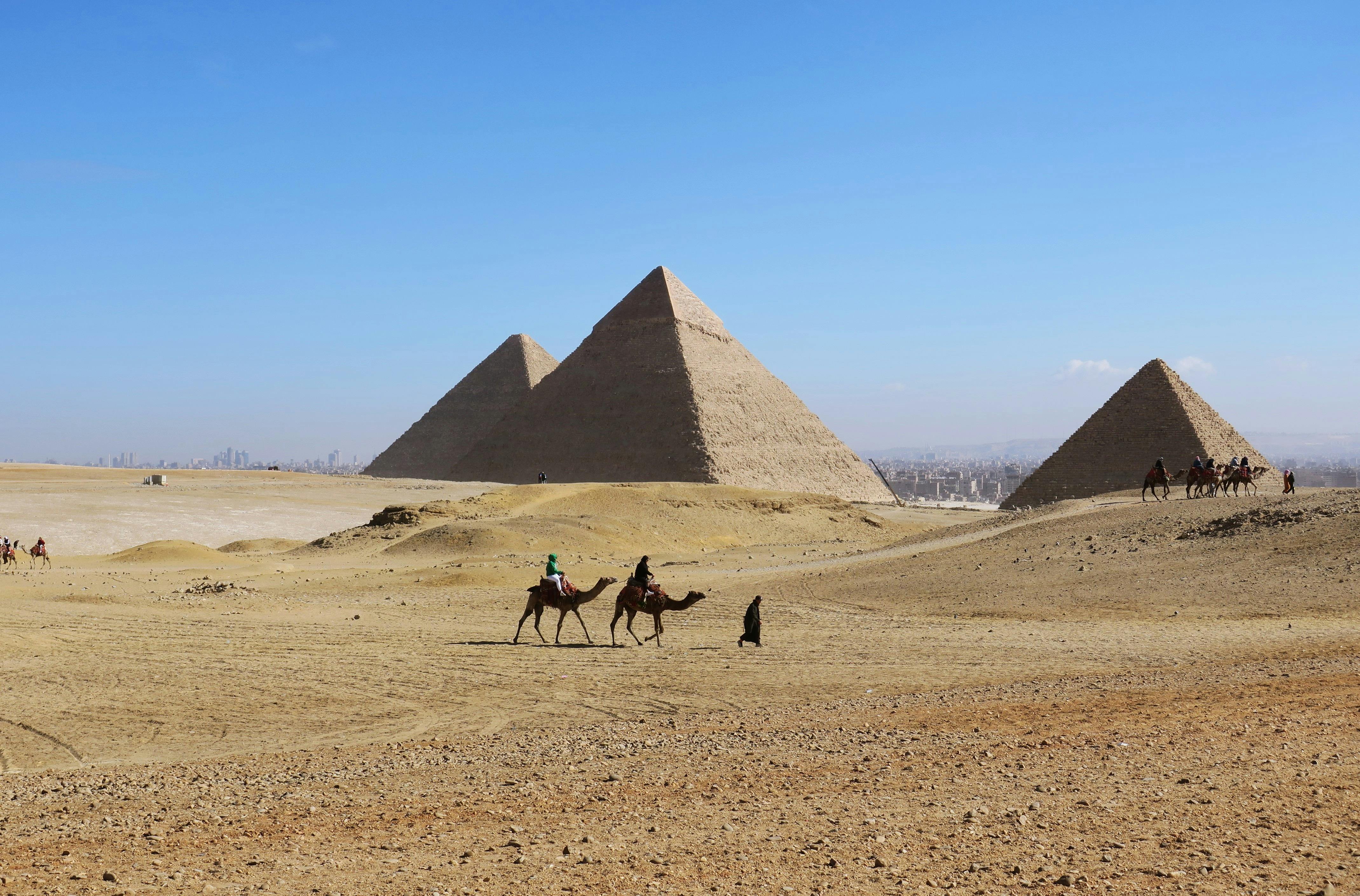 Egypt bars alimony defaulters from leaving country as family law reforms loom — Photo by INDU BIKASH SARKER on Pexels