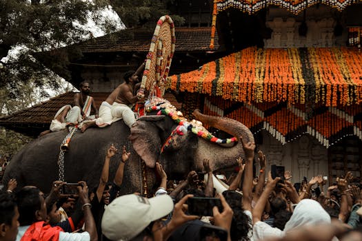 Devotees celebrate Matru Pitru Diwas with prayers and rituals at the historic Chitragupta Temple in Shivpuri.