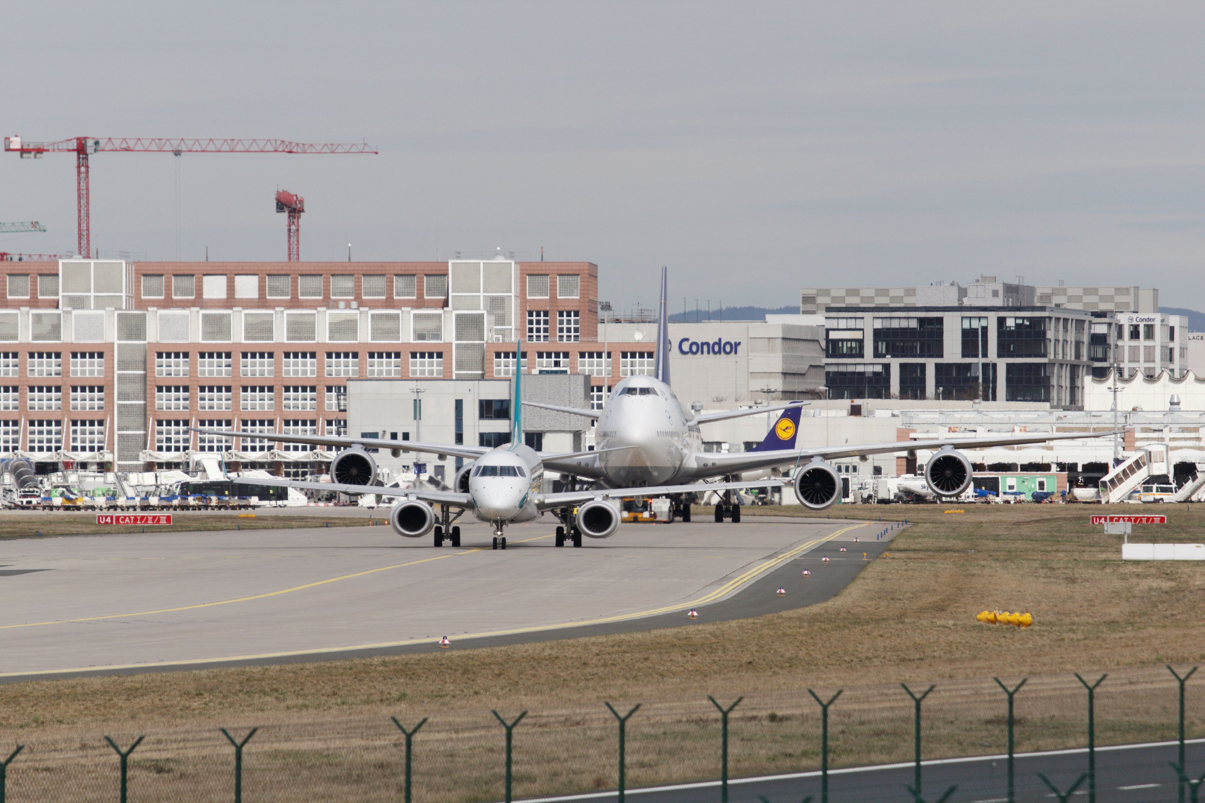 Frankfurt-Egelsbach Airport (EDFE), Egelsbach — private jet cleaning