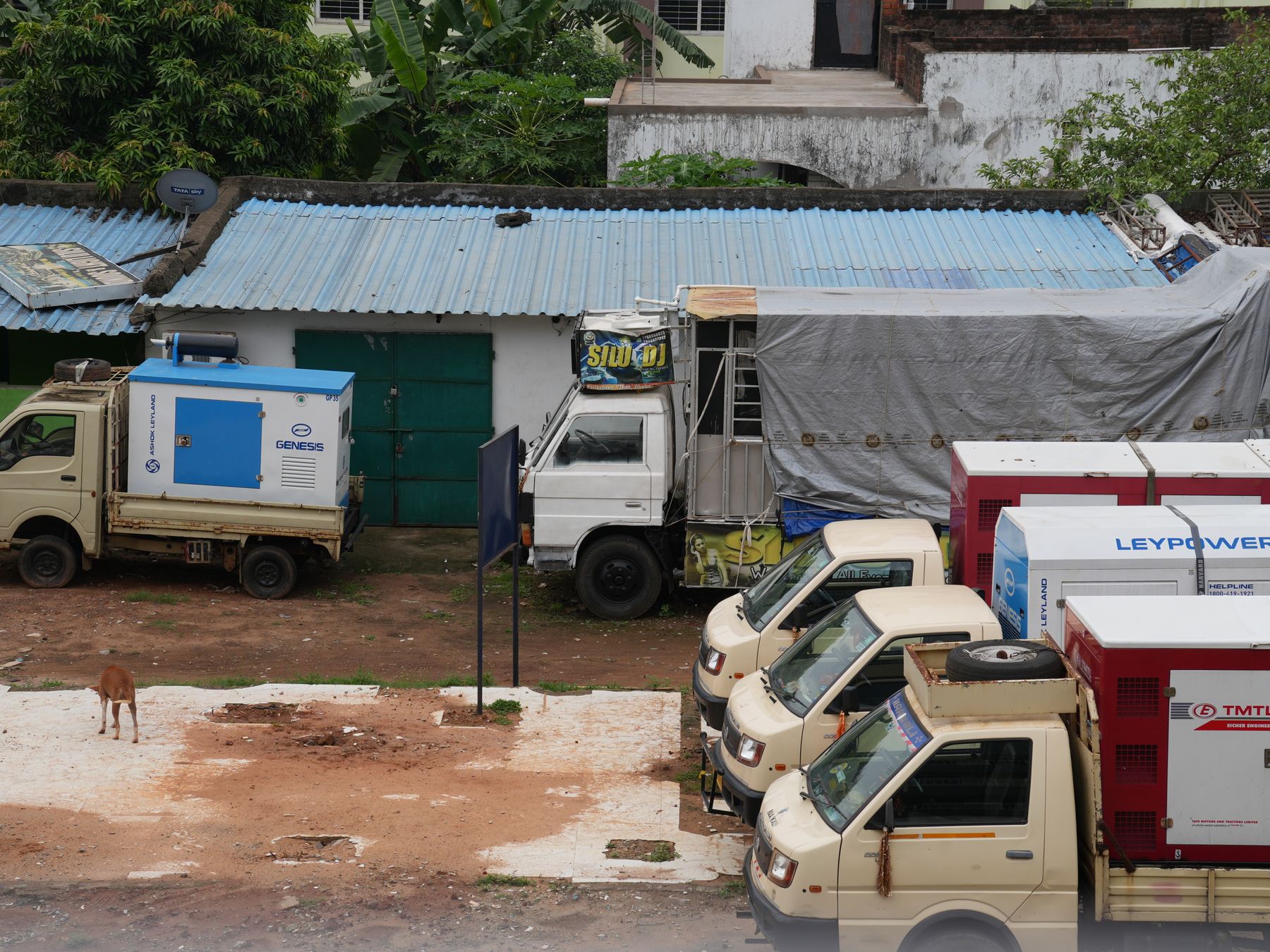 Deysbrook — man and van team loading a removal van