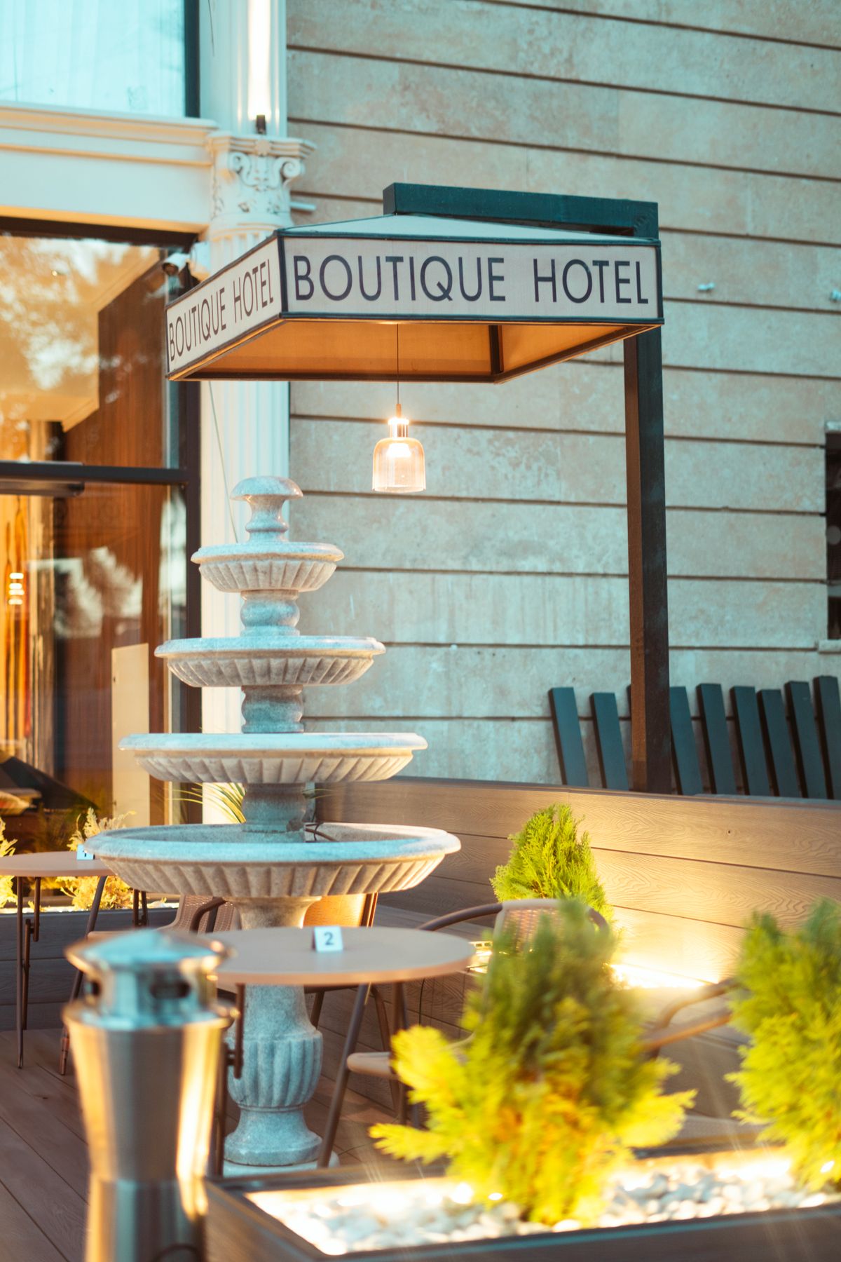 Butik otel kahvaltı terası