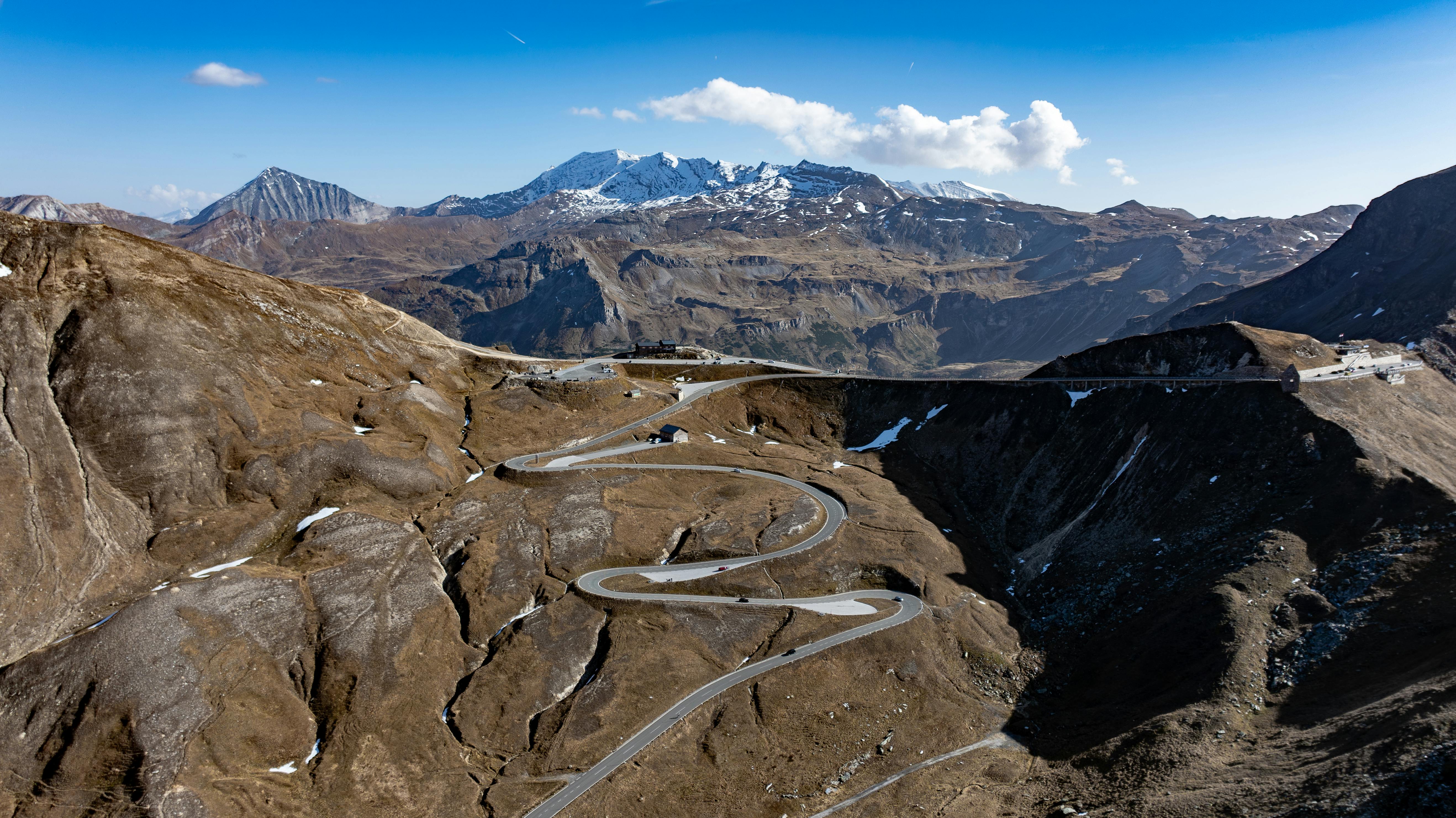 Alps releases fleet GAP insurance for brokers — Photo by Alan Kabeš on Pexels