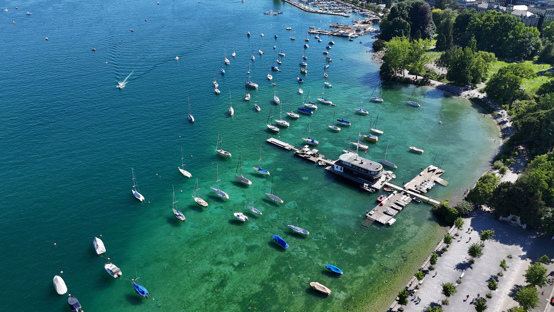 Navigating Relationships in the World's Private Banking Capital — SponsorClub