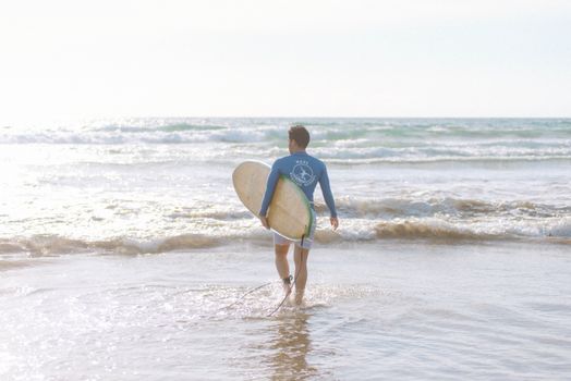 beach surfing