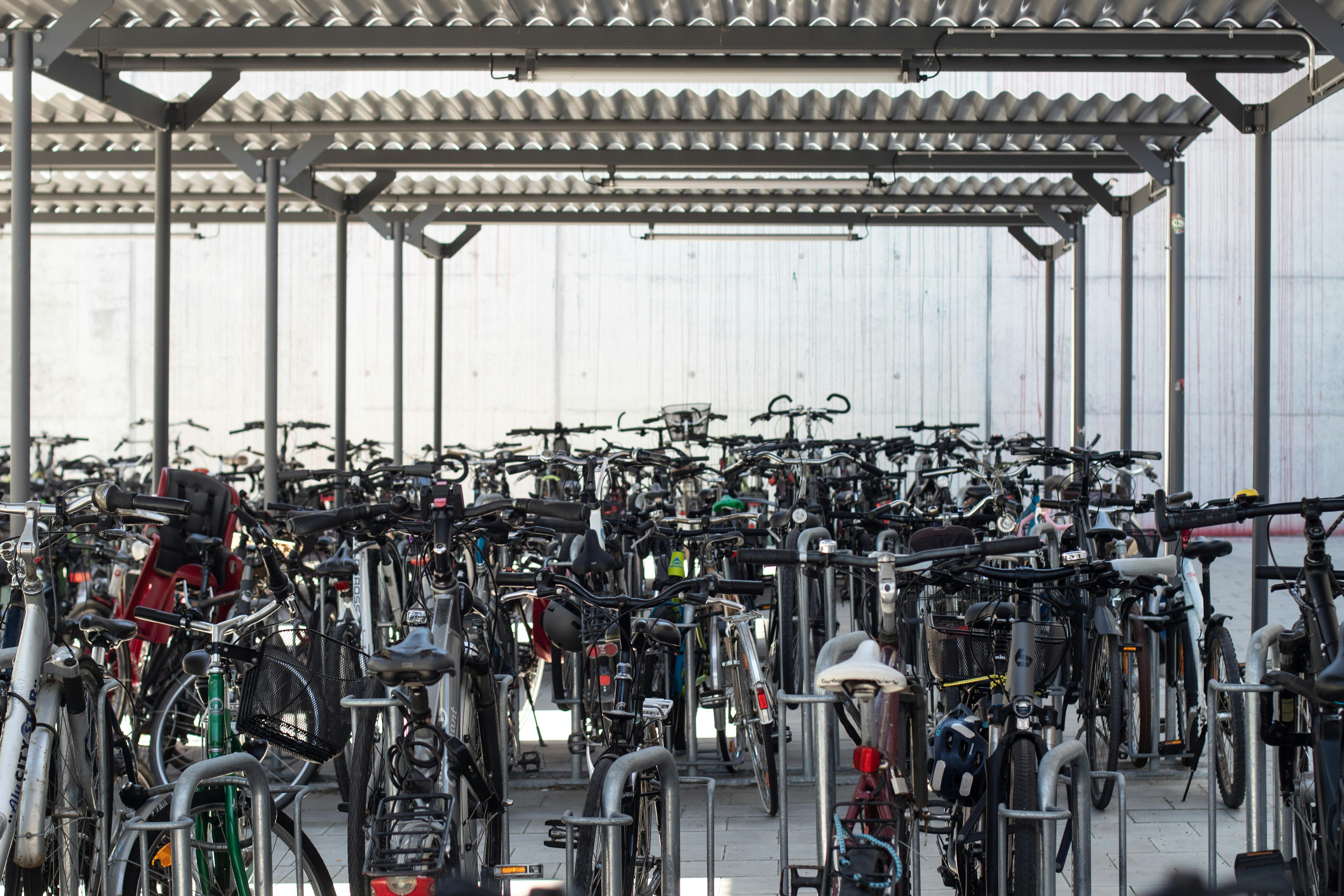 Sustainable Urban Mobility Trends: Improving Cycling Infrastructure for Smarter Cities